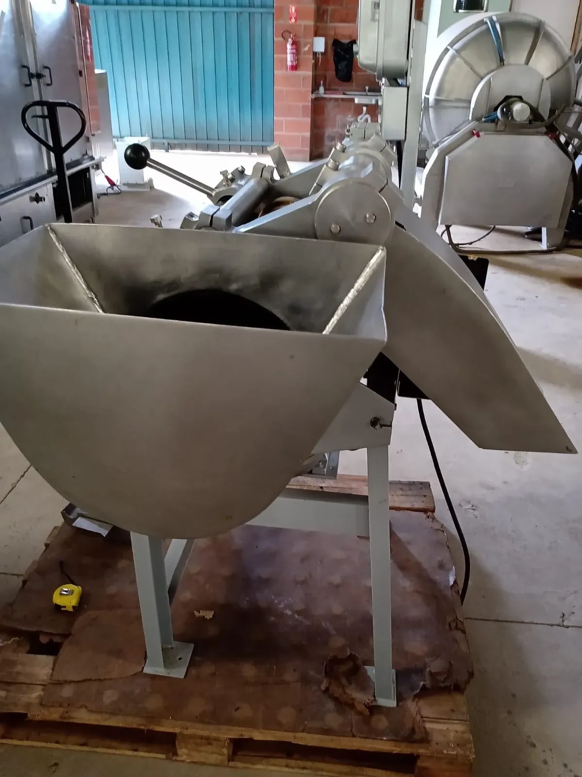 cubetadeira-industrial-de-frutas-marca-bertuzzi