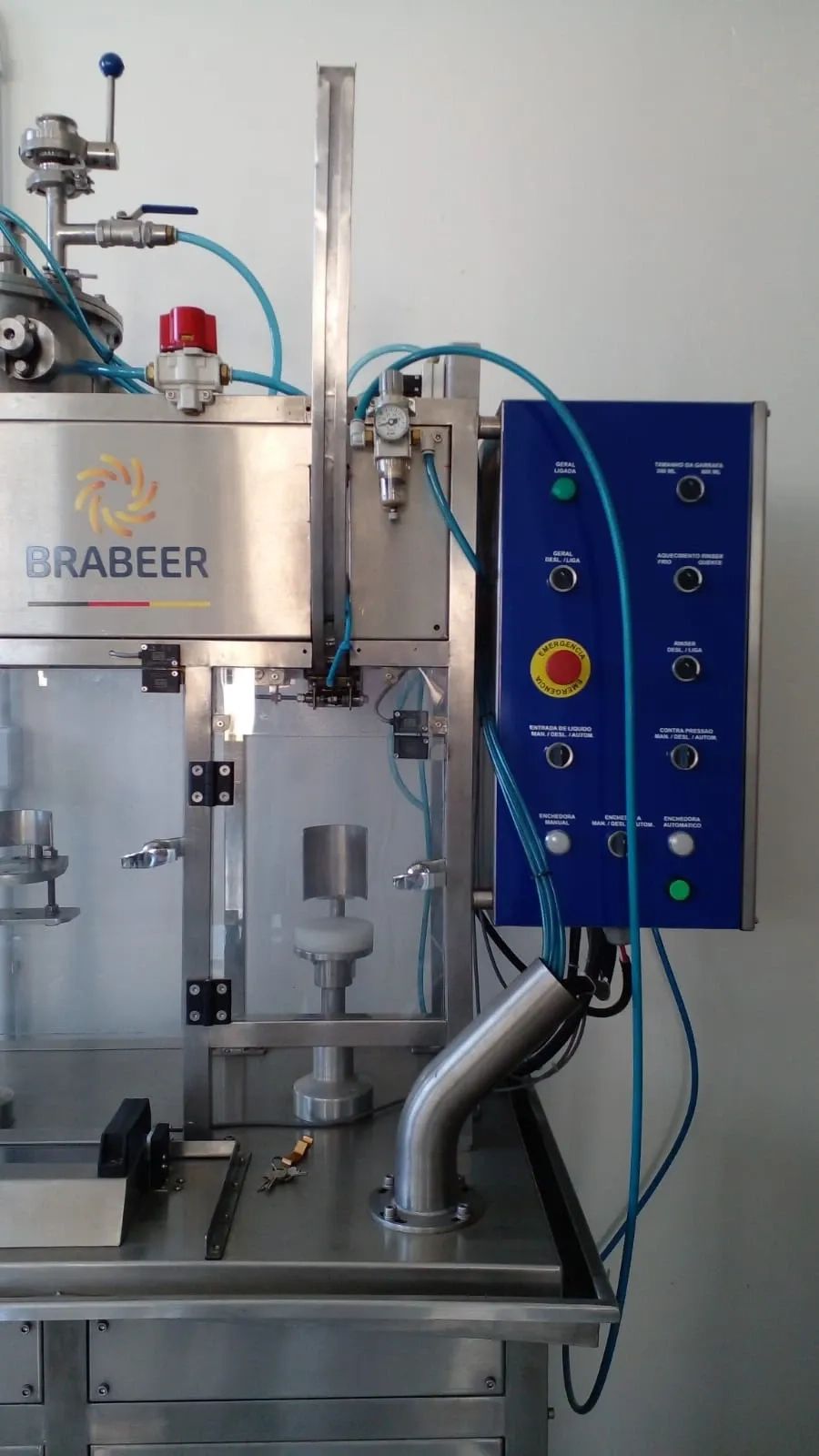 envasadora-tampadora-cerveja-vidro-pet-brabeer