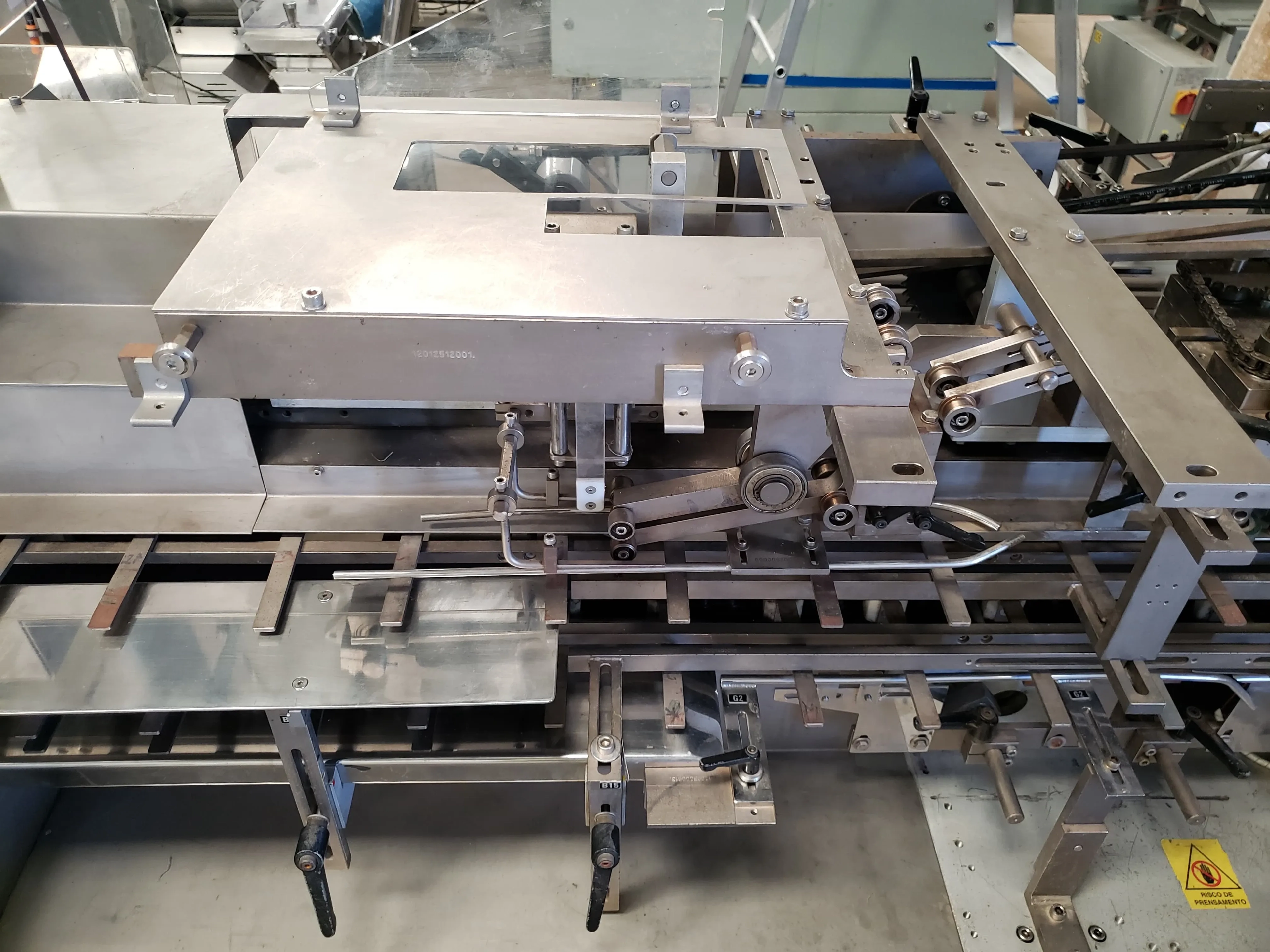 encartuchadeira-vertical-continua-marca-fabrima