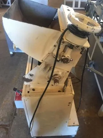 laminador-para-recheio-de-chocolates