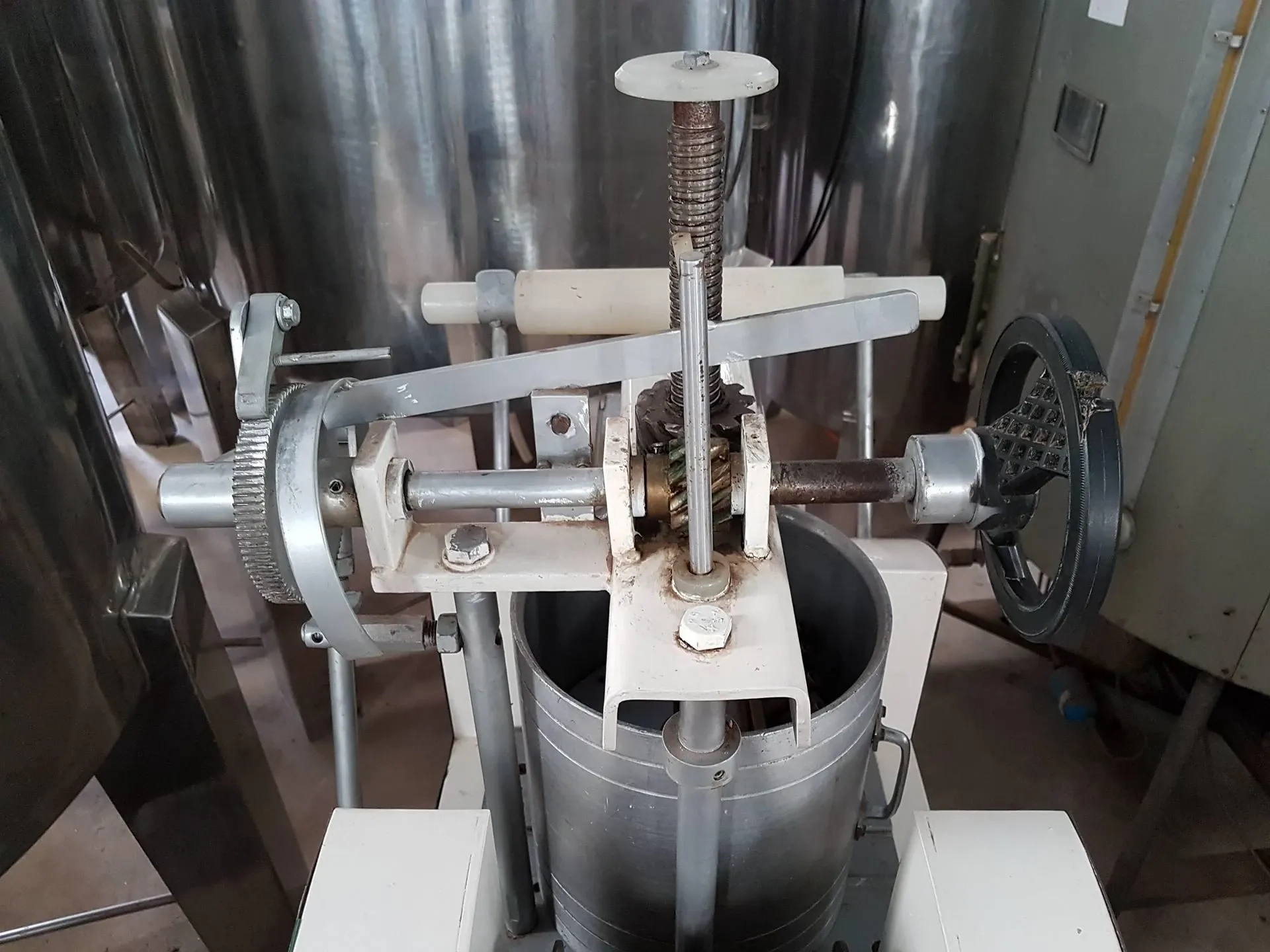 ravioleteira-para-60-kgs-longo-e-paniz