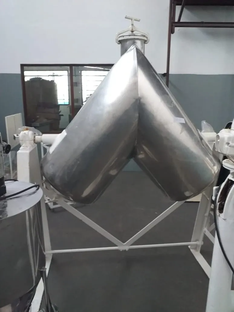 misturador-em-v-capacidade-100-litros