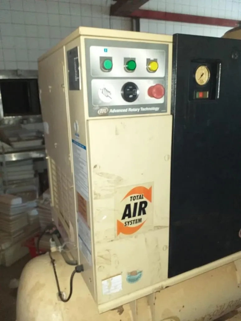 compressor-parafuso-marca-ingersoll-rand
