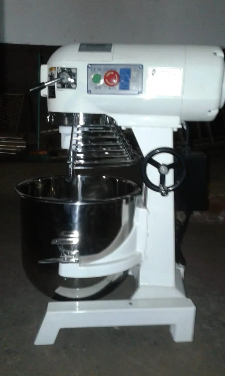 batedeira-capacidade-10-l