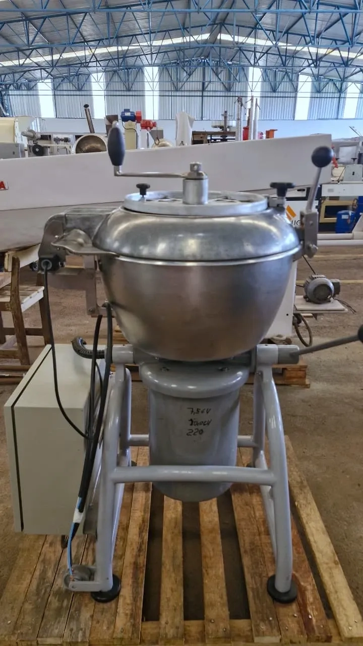 processador-universal-cutter-capacidade-40-litros-marca-geiger