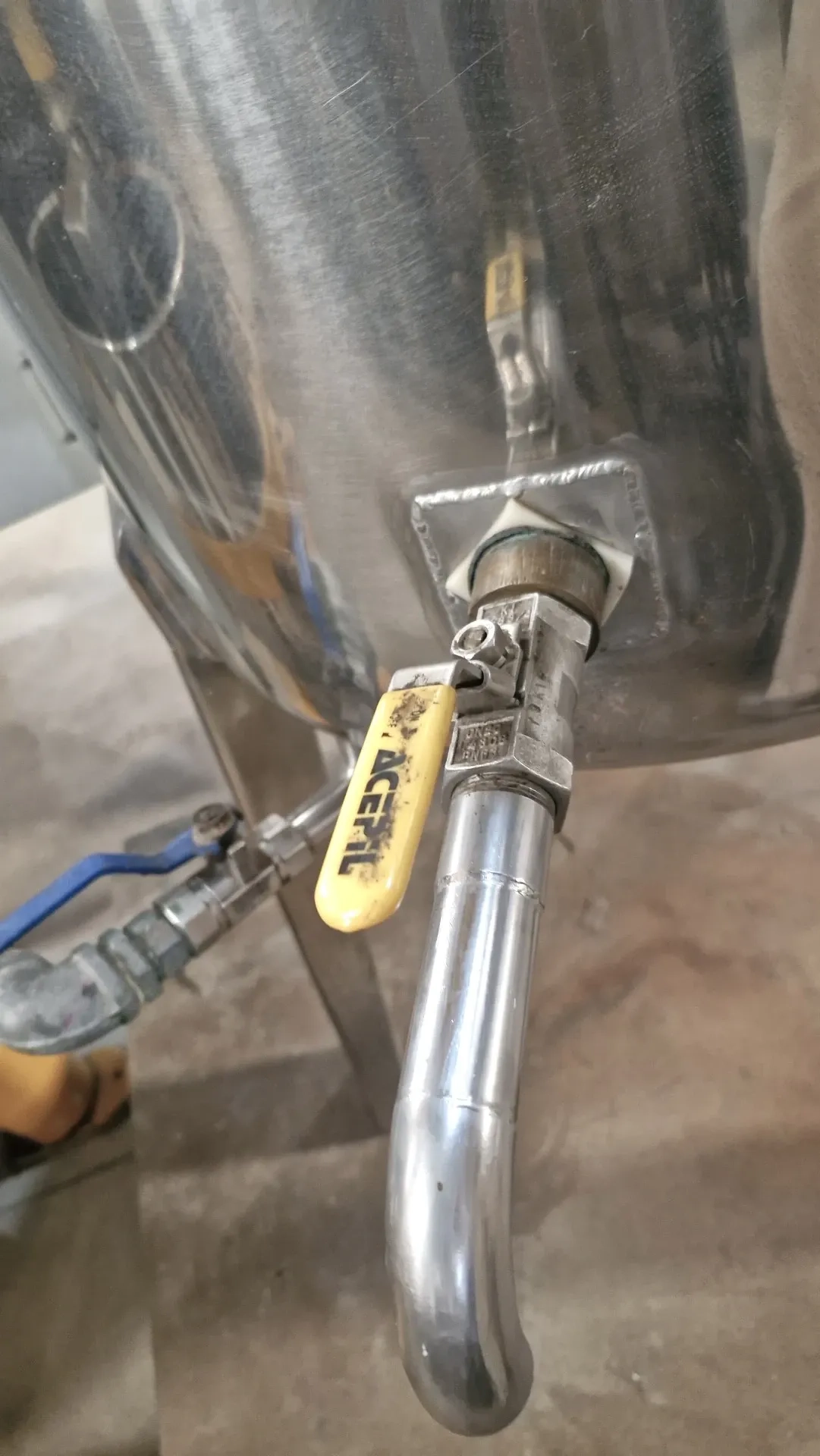 tanque-misturador-encamisado-em-aco-inox