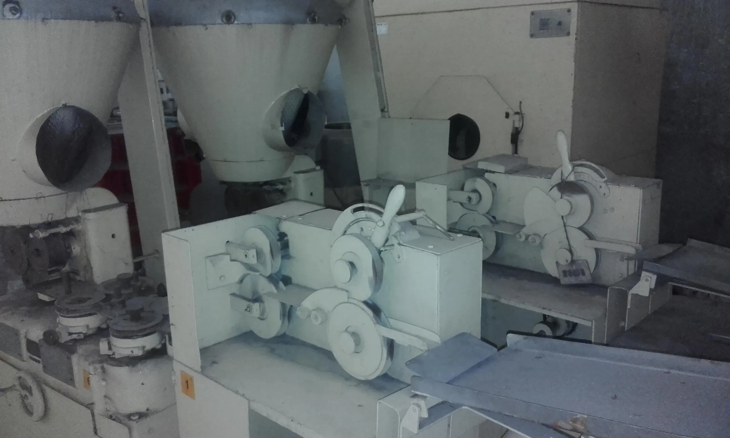 conjunto-de-bastonadeira-e-trafila