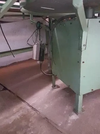 mesas-rotativas-com-tampos-em-aluminio