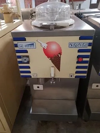 produtora-vertical-de-sorvetes-e-acai-frigomat