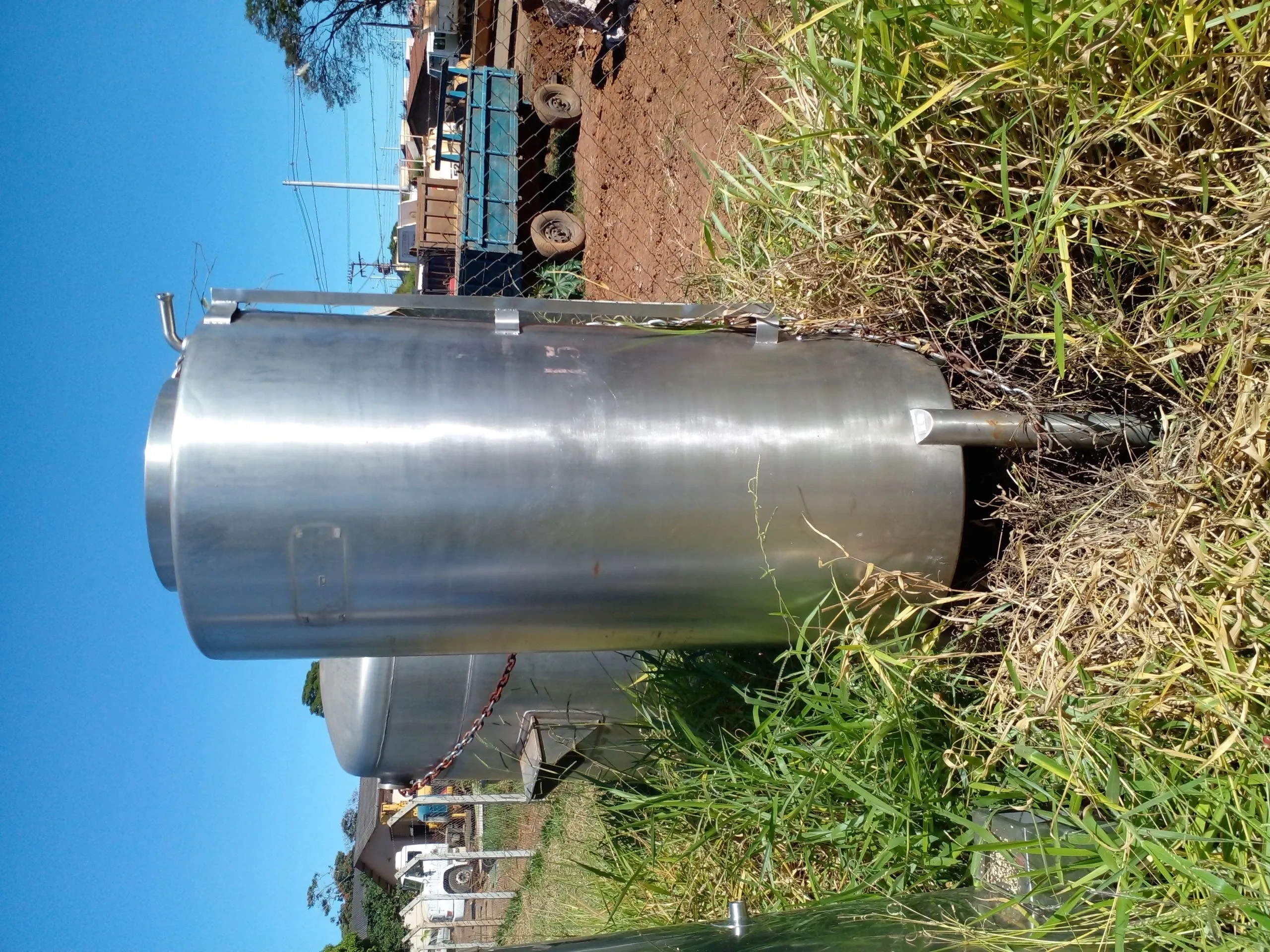 tanque-armazenamento-inox-capacidade-600-litros