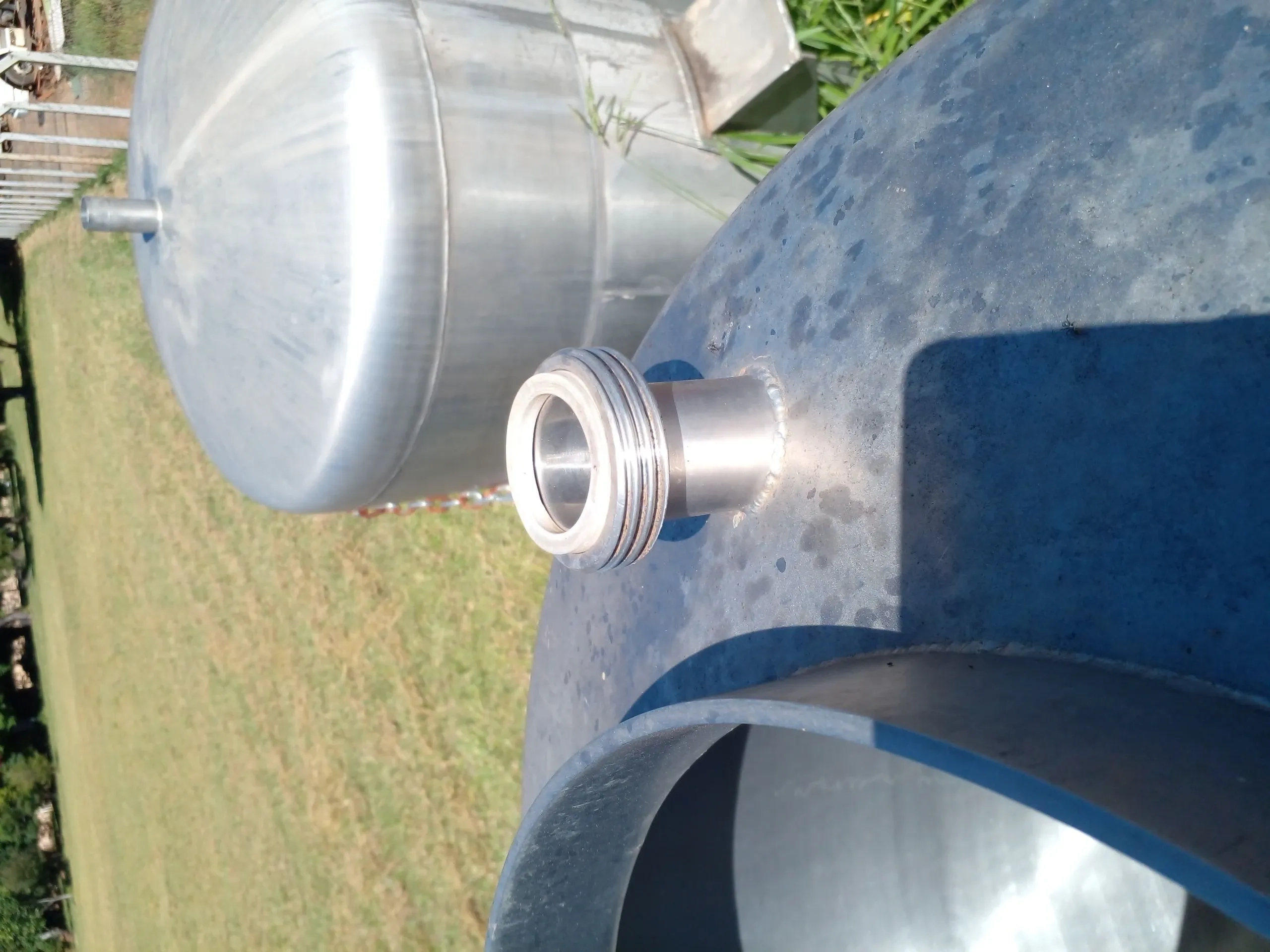 tanque-armazenamento-inox-capacidade-600-litros