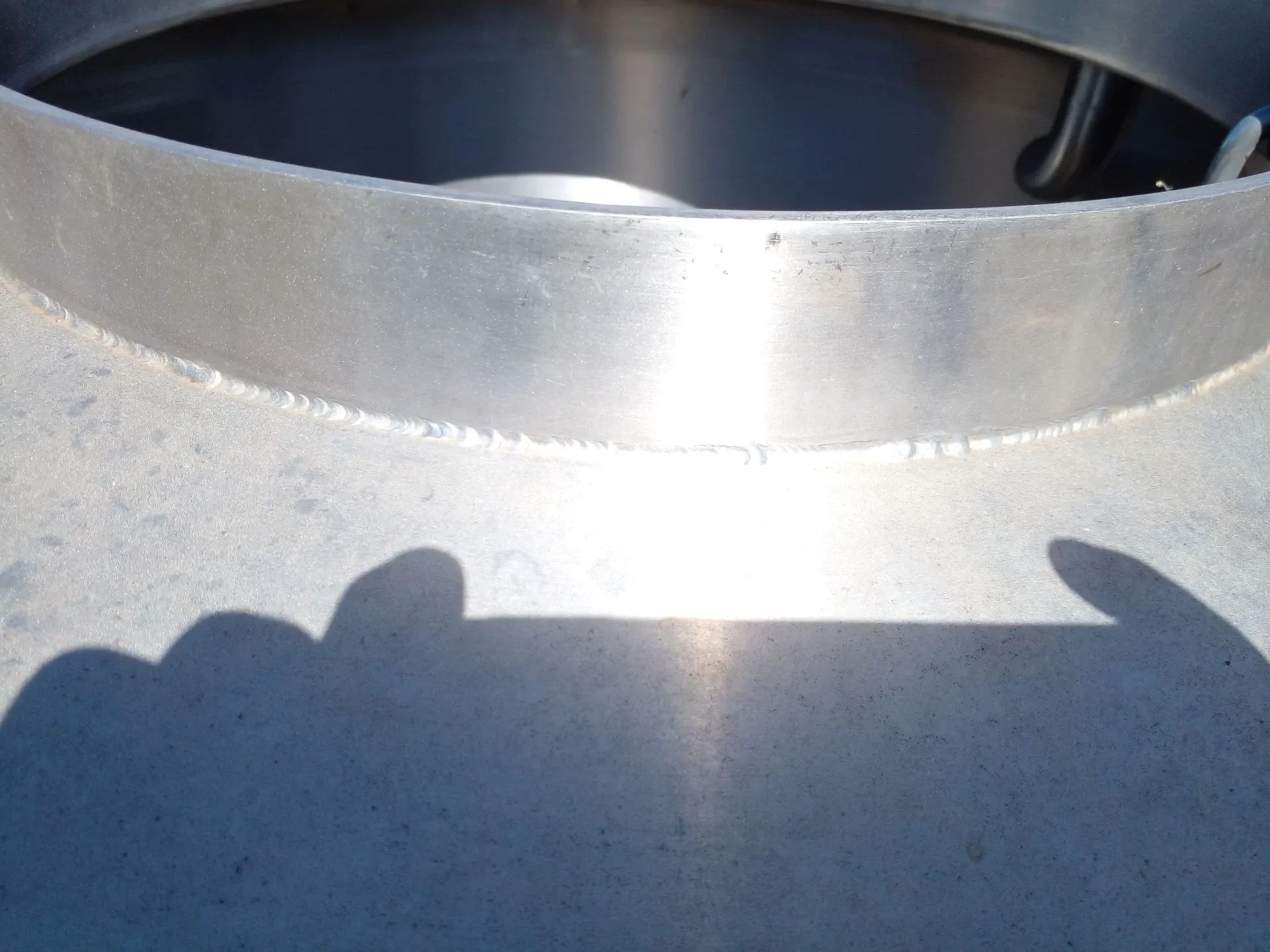 tanque-armazenamento-inox-capacidade-600-litros