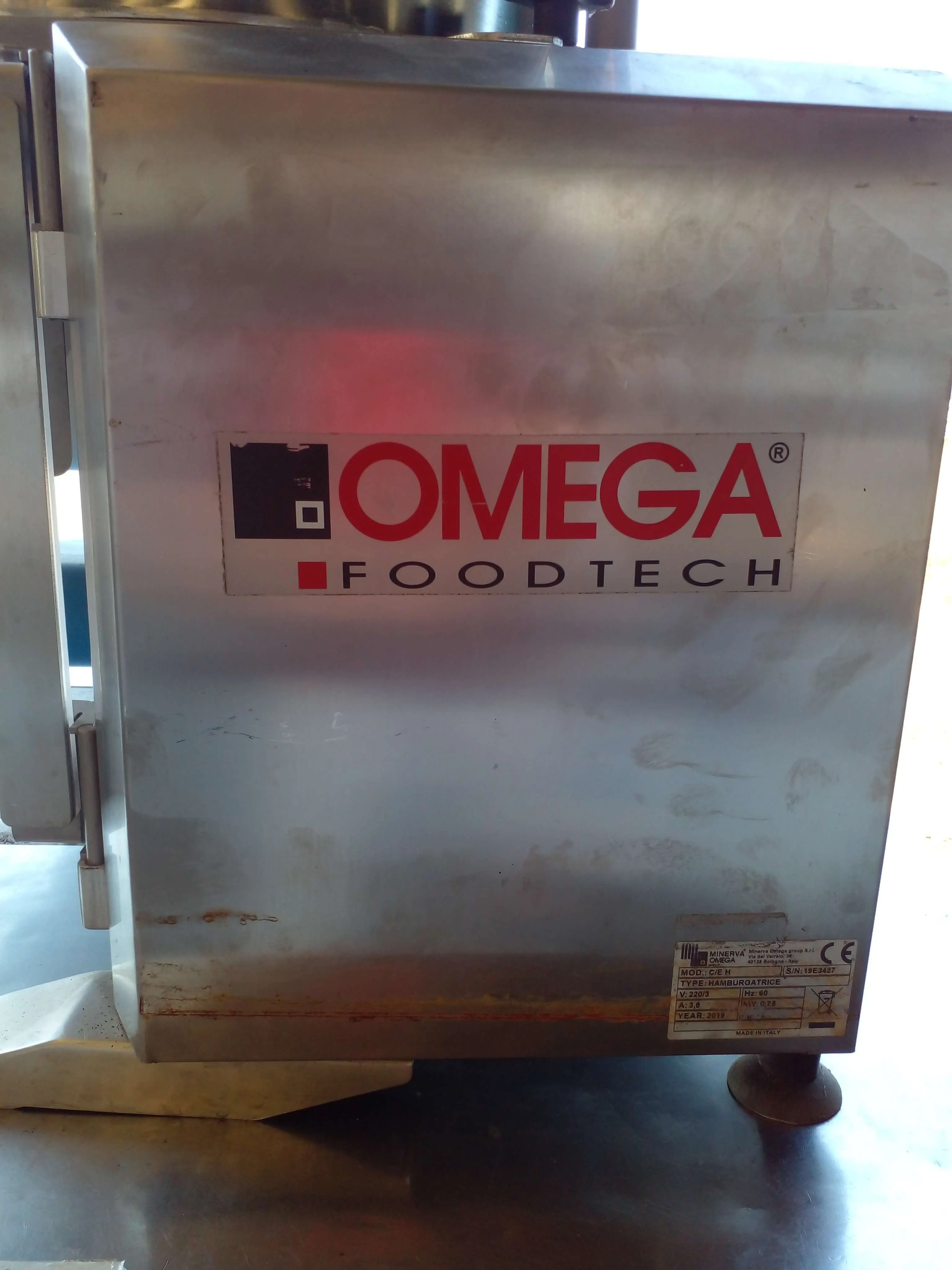 formador-automatico-de-hamburguer-marca-minerva-omega