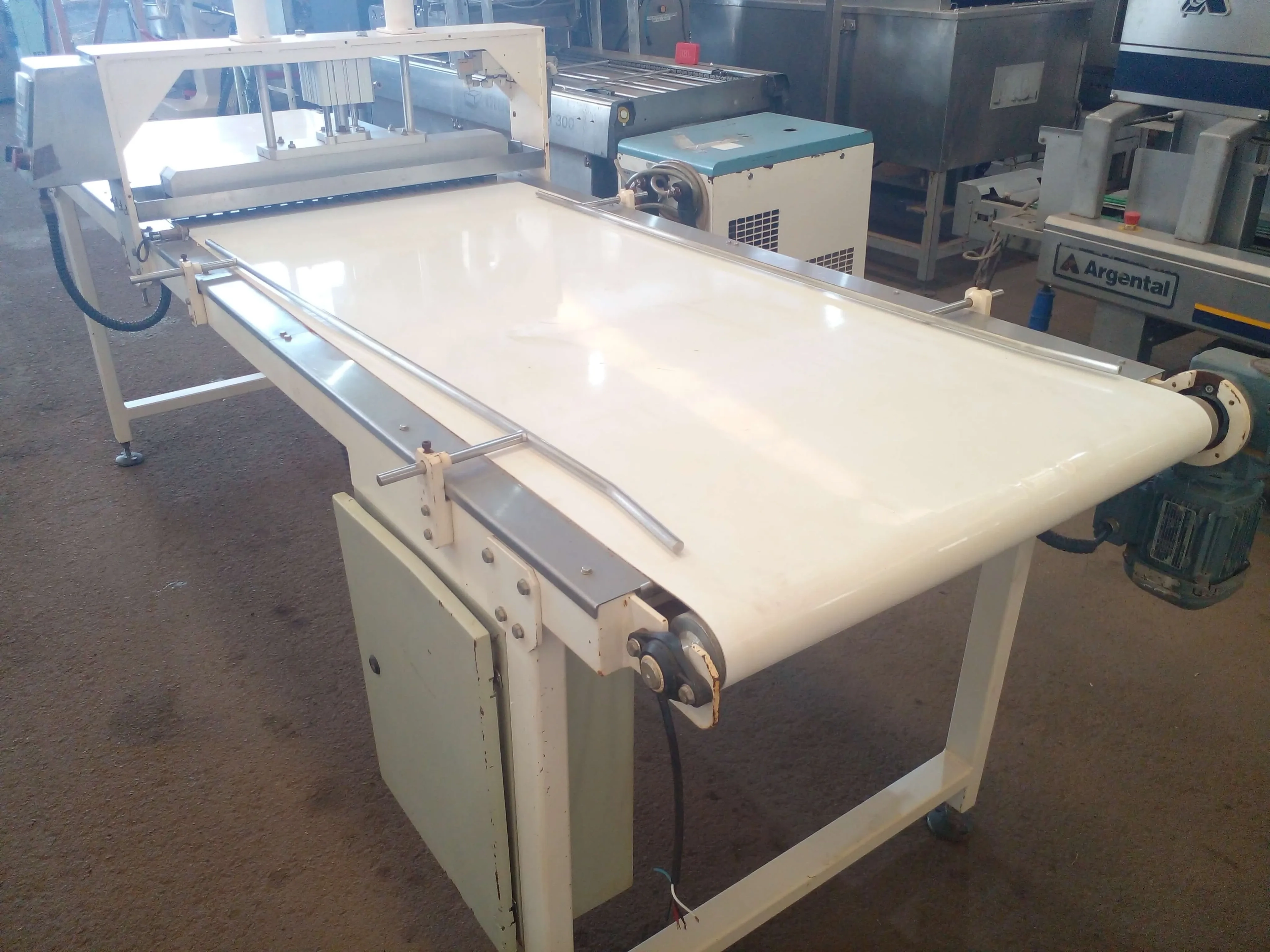 mesa-corte-marca-rsa-mod-24100050