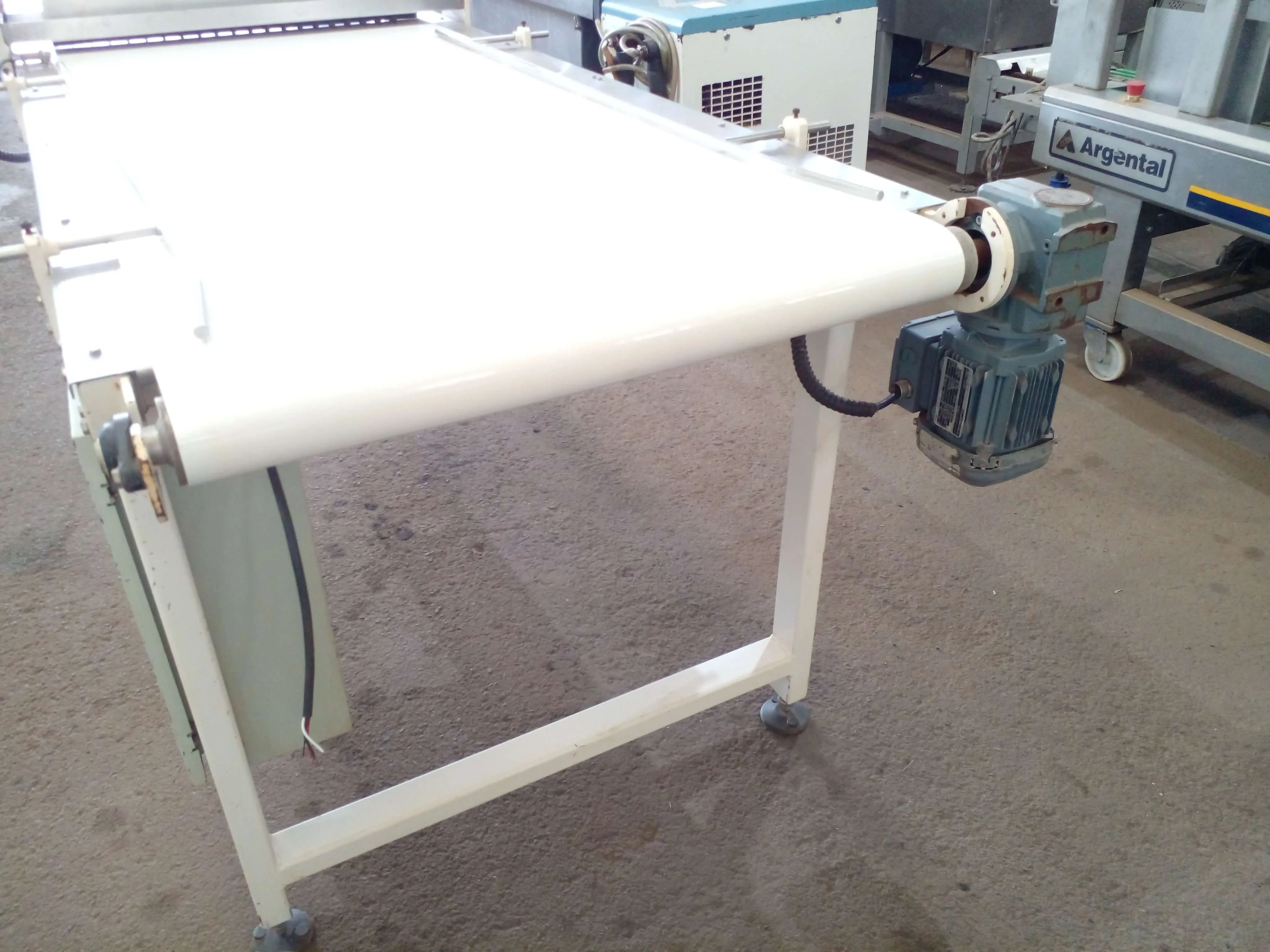mesa-corte-marca-rsa-mod-24100050