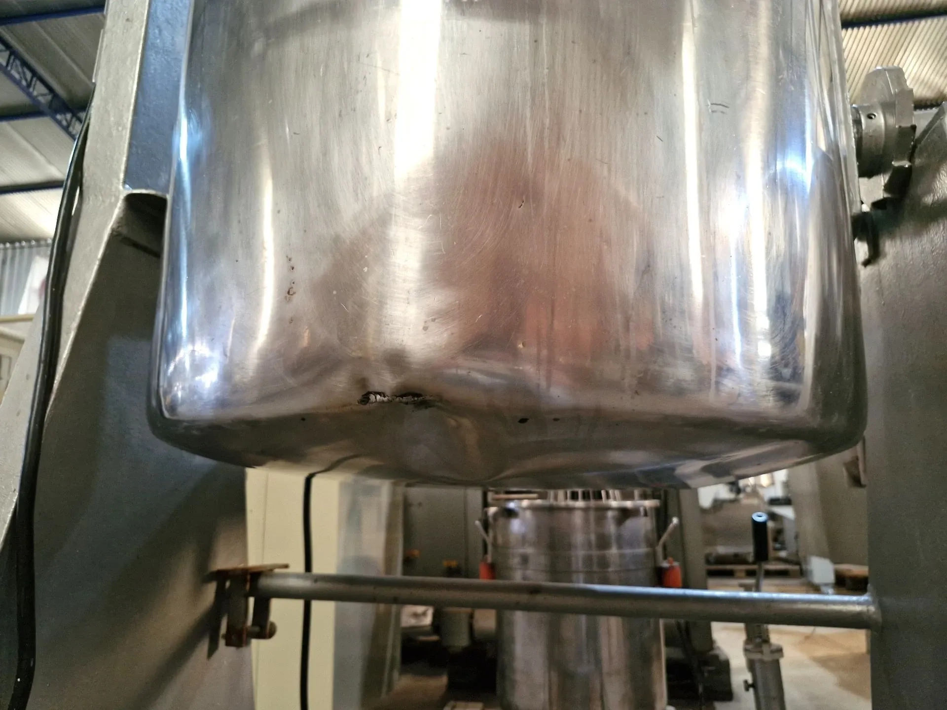 tacho-misturador-encamisado-basculante-inox-alic-imarvil