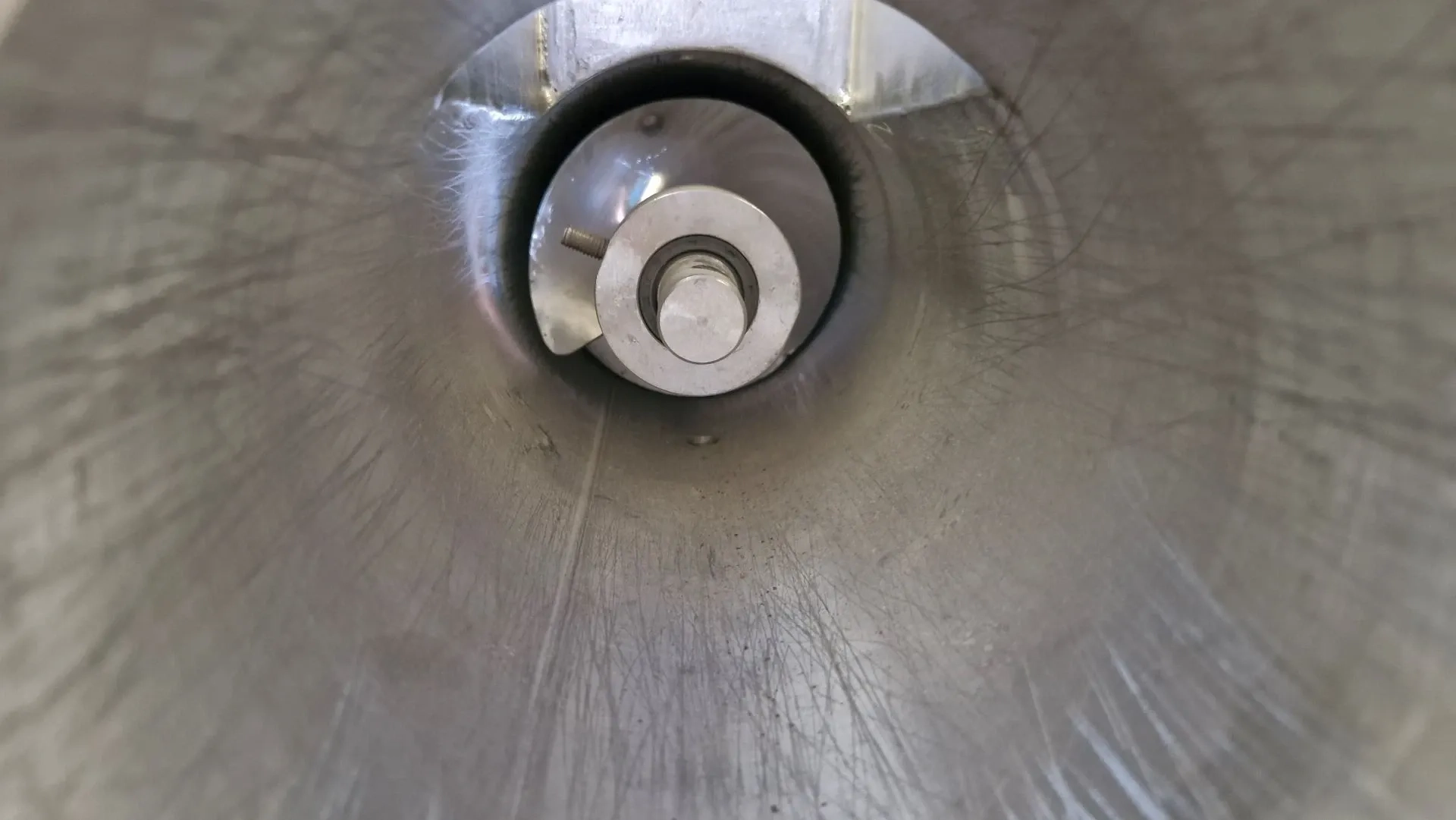 silo-transferencia-com-rosca-helicoidal-transport-inclin-inox-maqinox