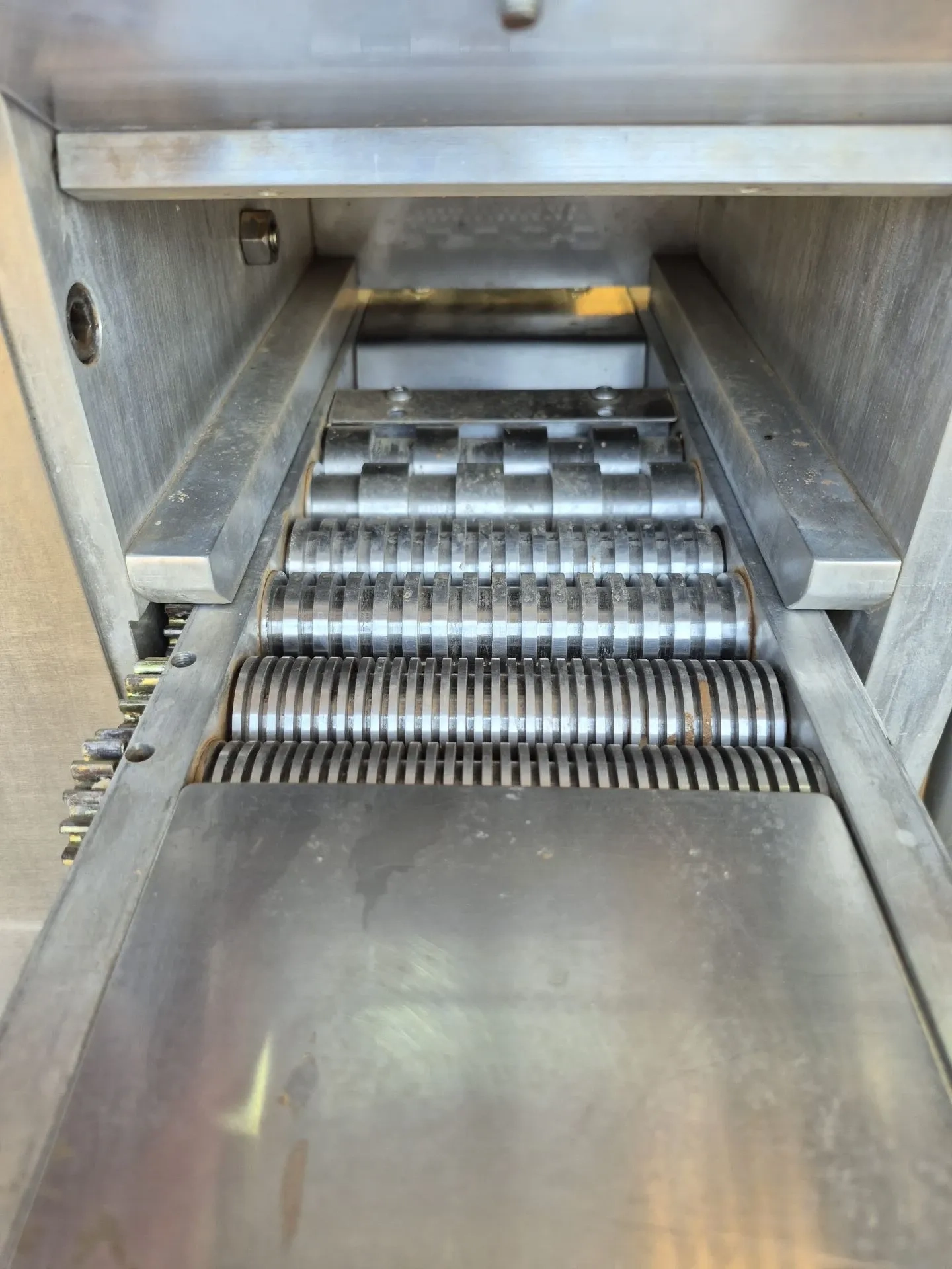 produtora-massas-marca-officina-dea-italia-modelo-combinata-d120