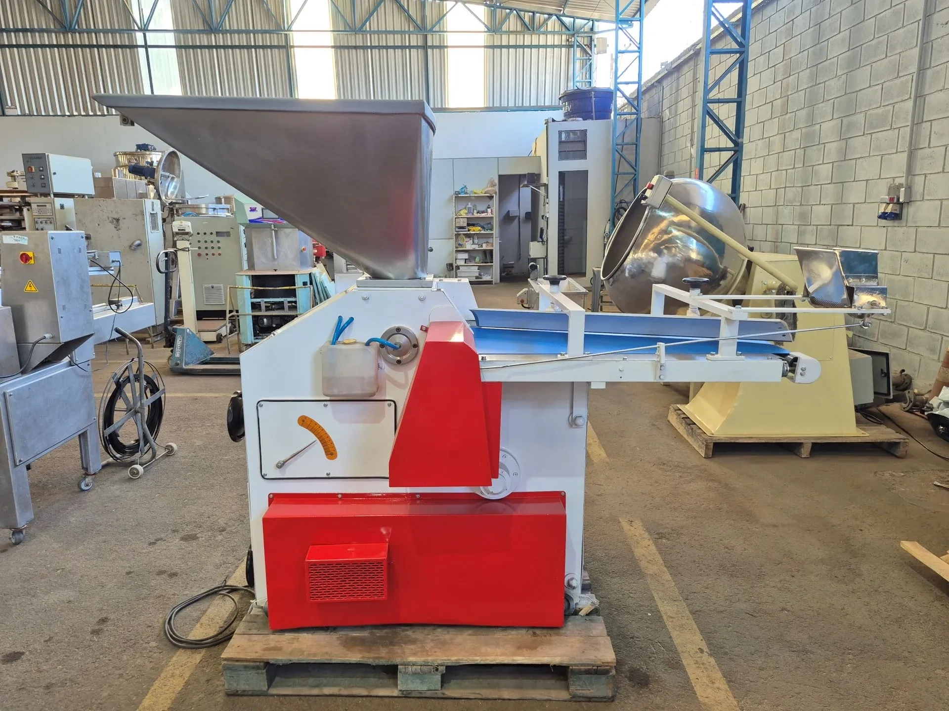 divisoraum-boleadoraum-marca-taball