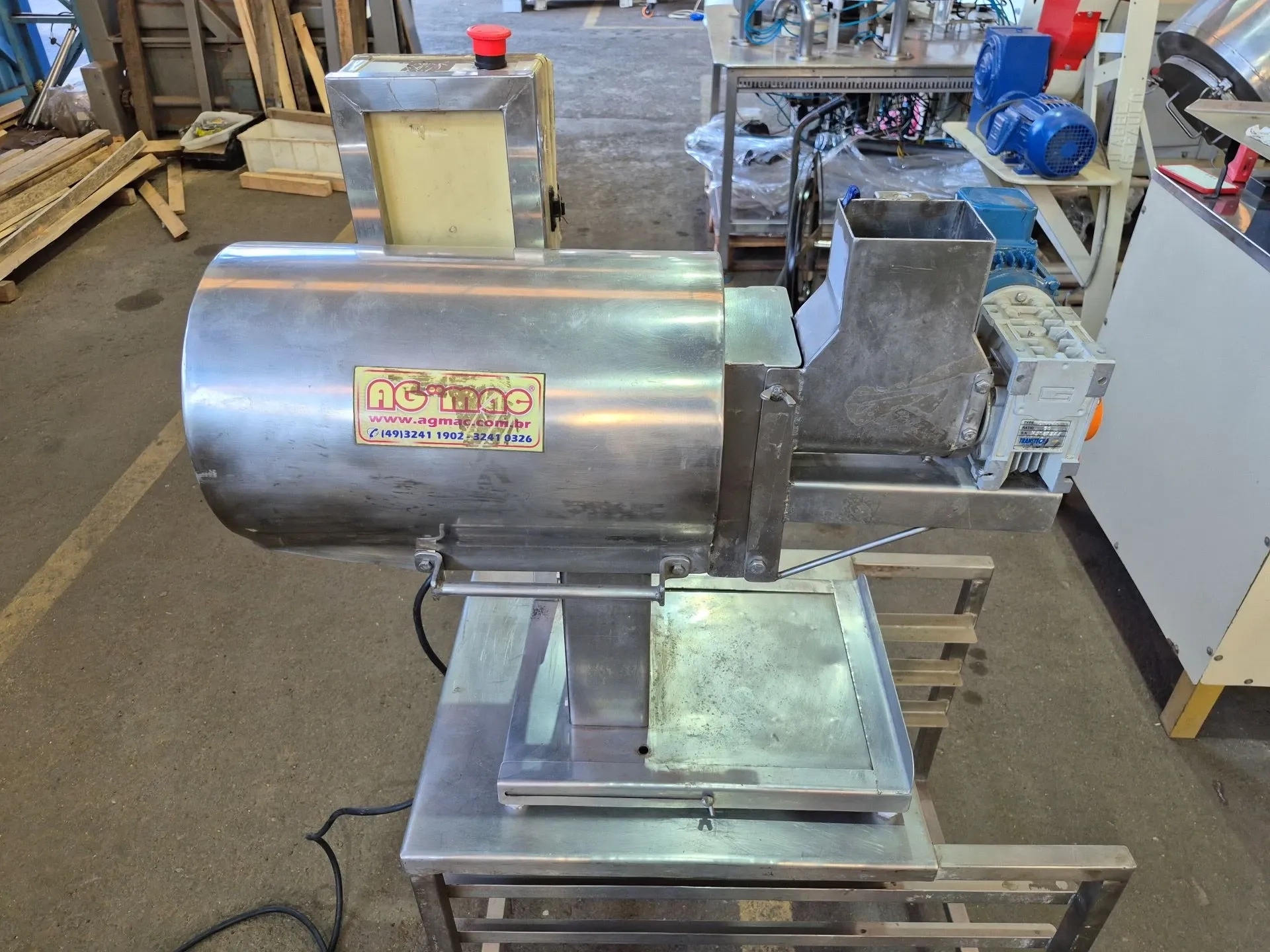 processador-triturador-inox-cap-50-kg-h-marca-agmac-mod-dp50a