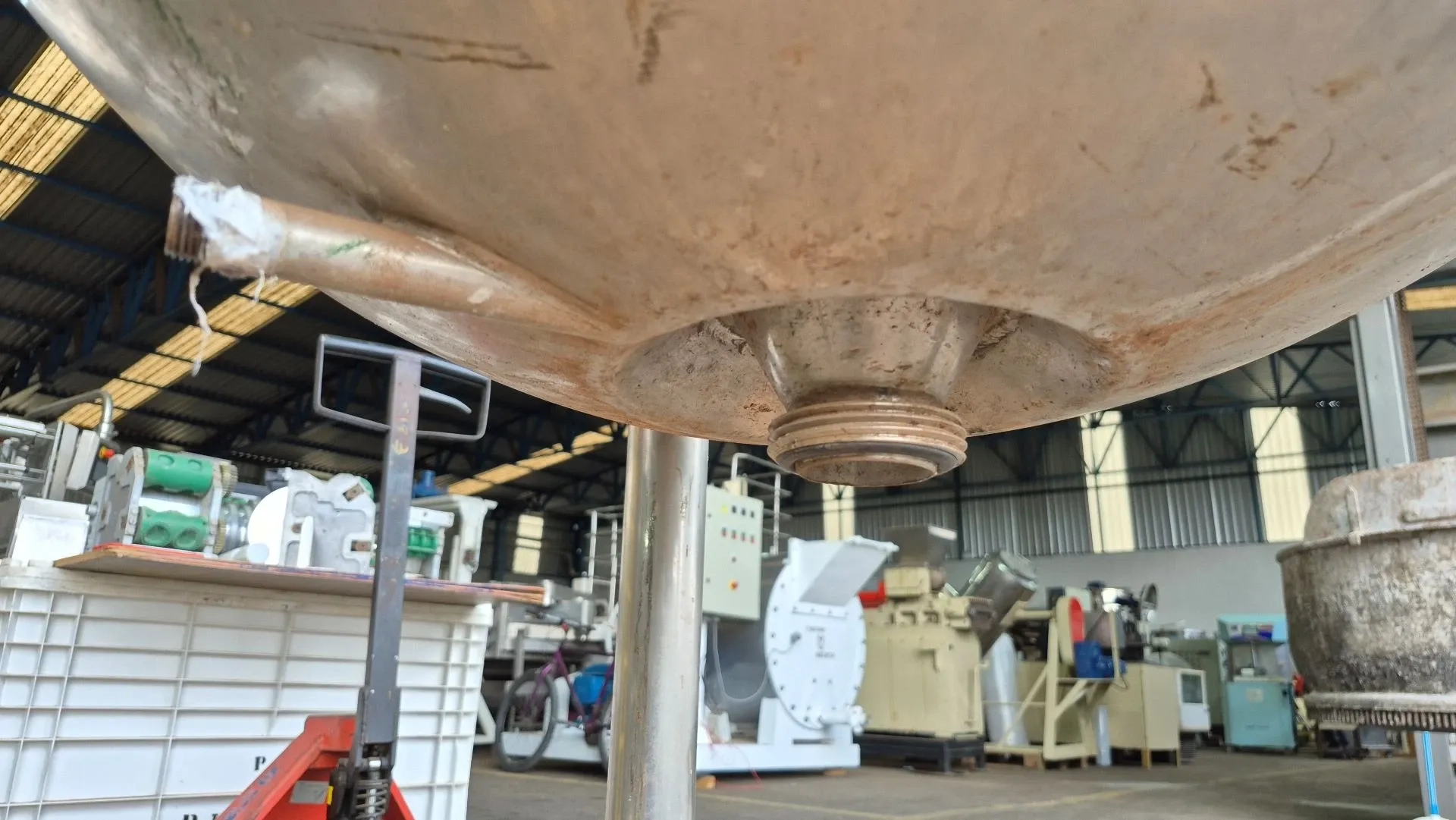 tacho-cozinhador-em-aco-inox-capacidade-300-litros