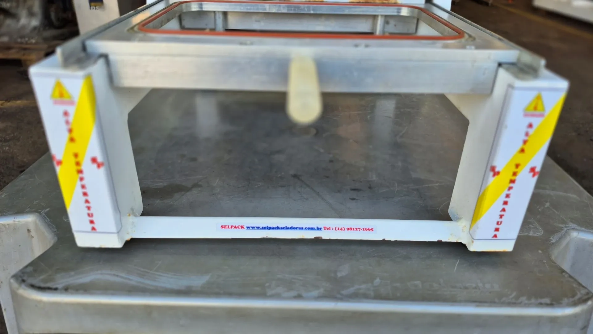 seladora-de-bancada-com-gabarito-simples-marca-selpack