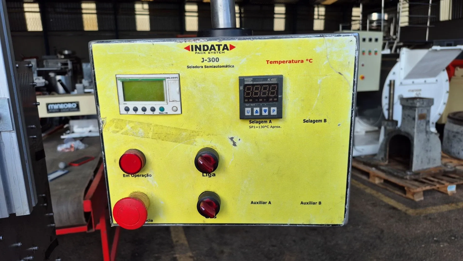 termoformadora-semiautomatica-marca-indata-789