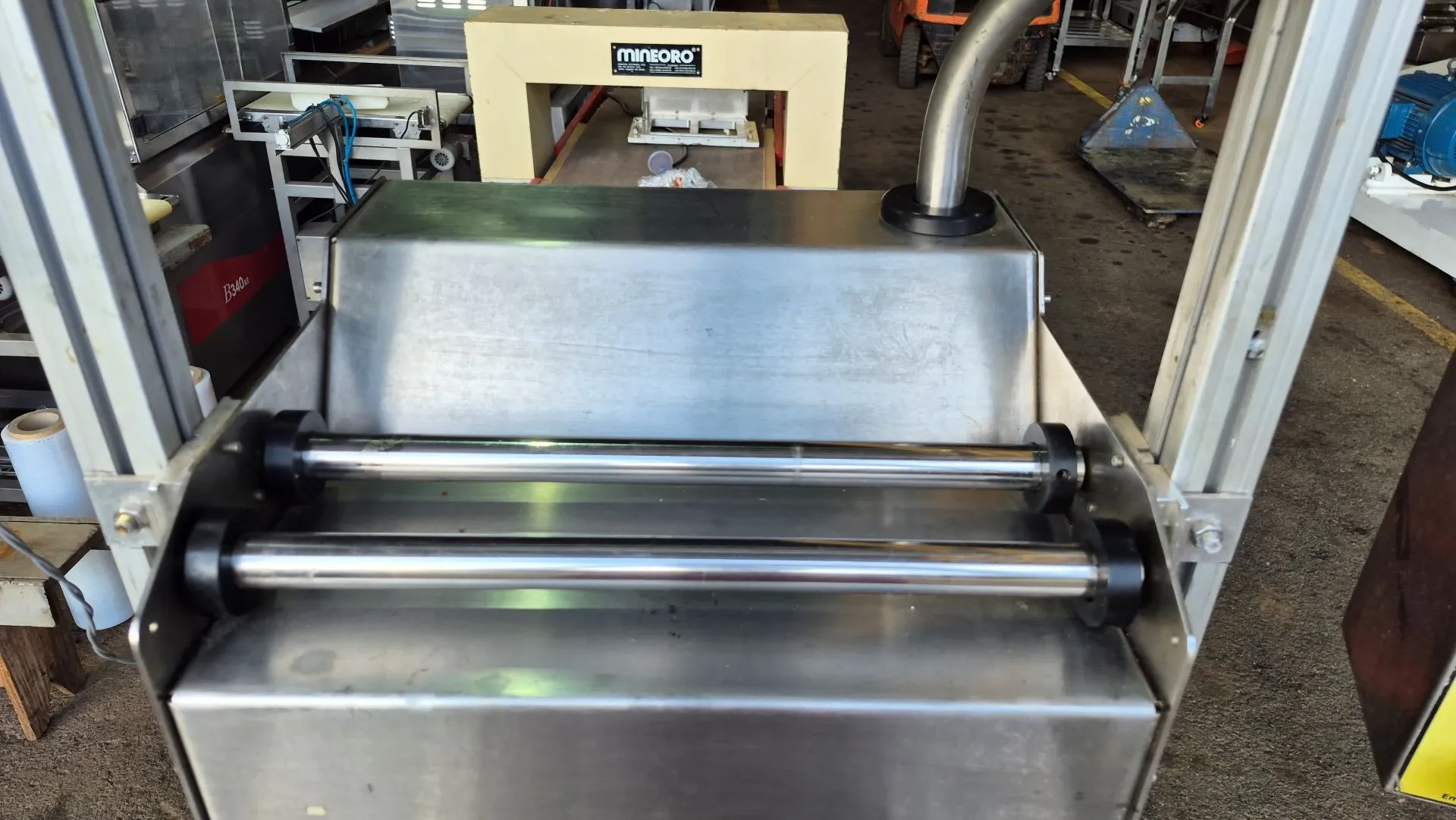 termoformadora-semiautomatica-marca-indata-789