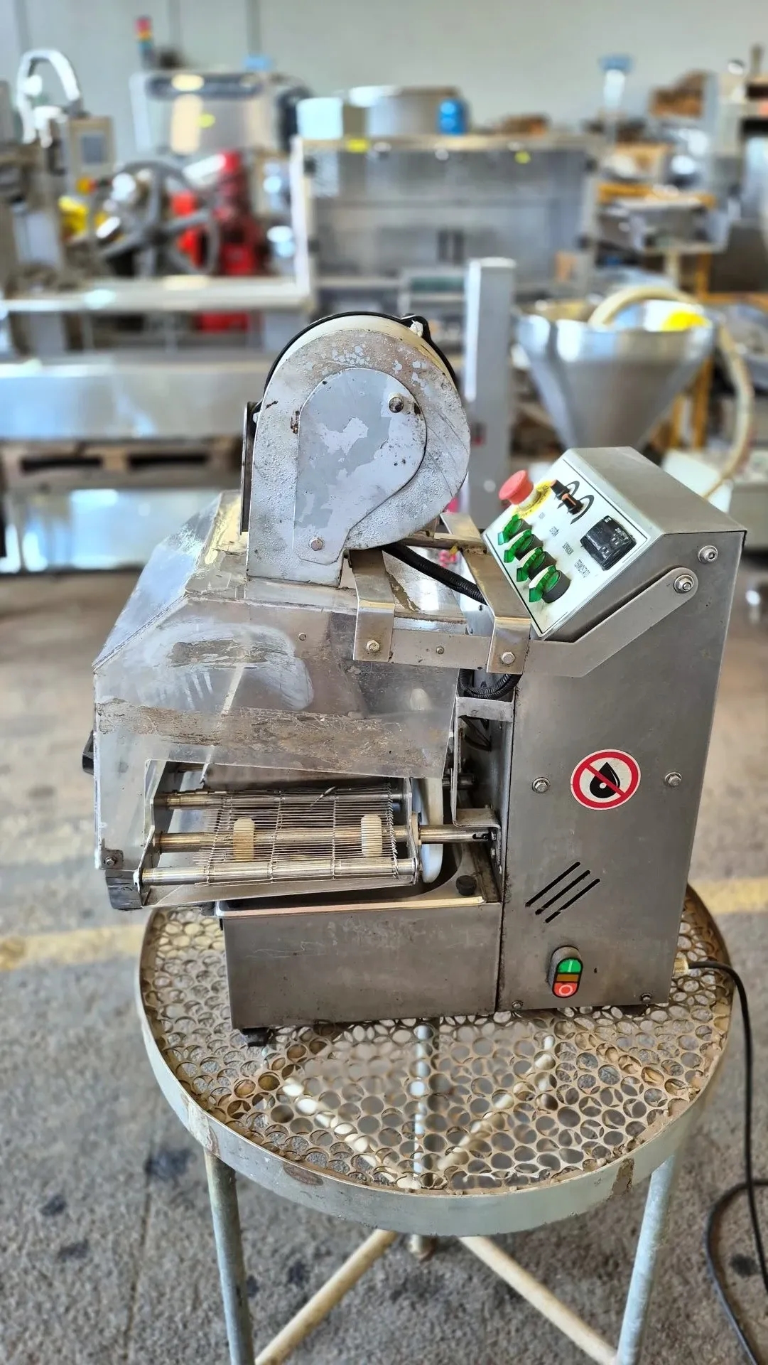 cobrideira-de-chocolates-marca-afj