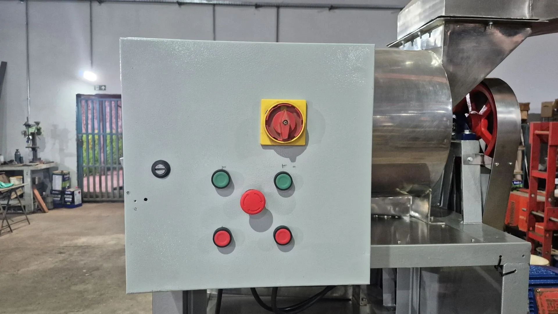 despolpadeira-horizontal-estagios-aco-inox