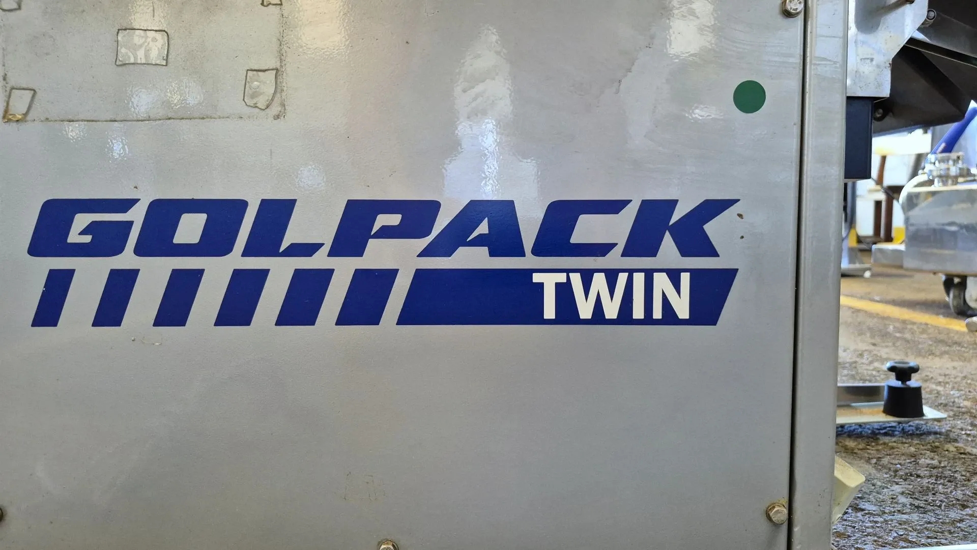 dosadora-semi-automatica-marca-golpack-modelo-twin