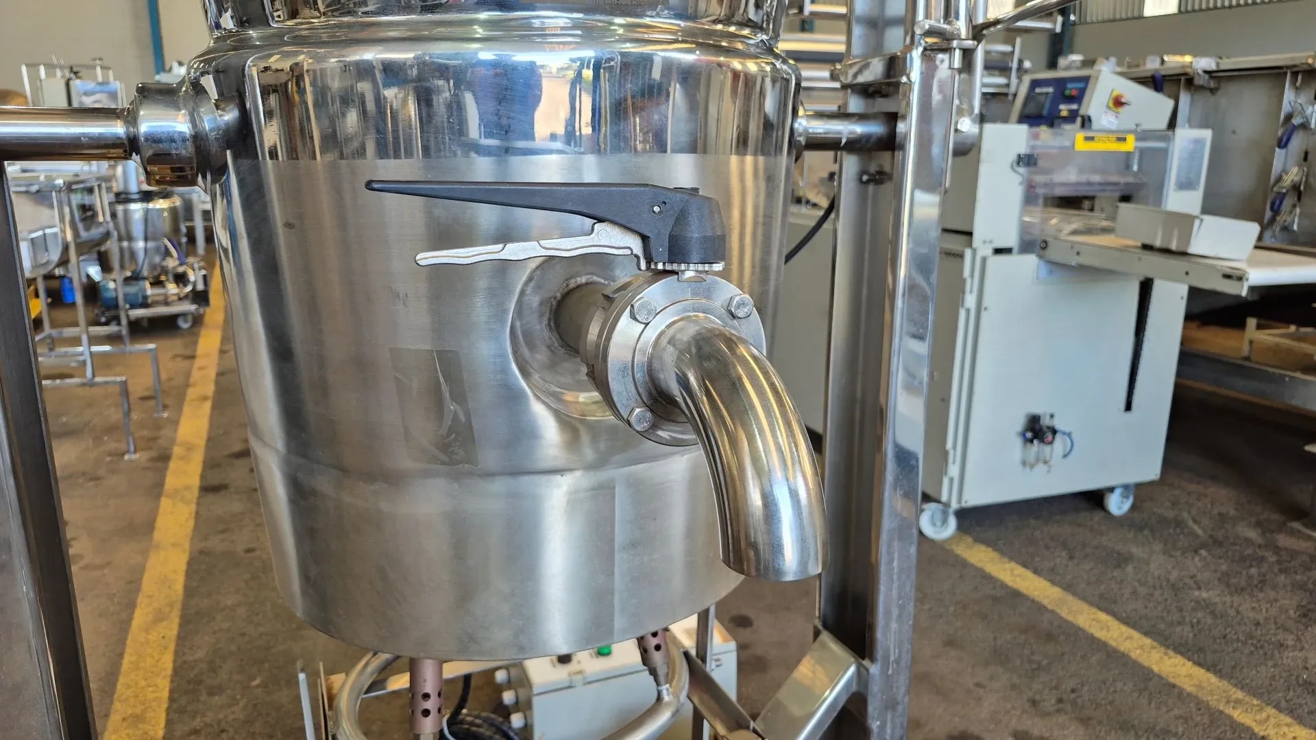 tacho-cozinhador-a-gas-capacidade-50-litros-marca-maxmachine-modelo-ta-50