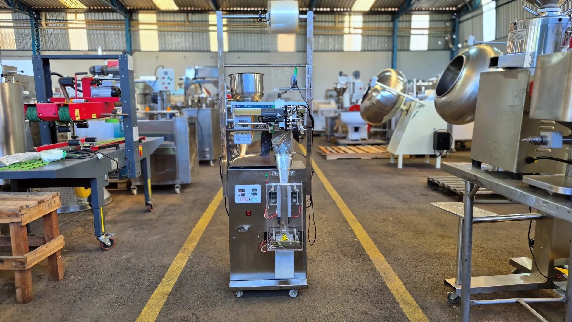 dosadora-e-empacotadora-marca-registron-modelo-rg-n100-b