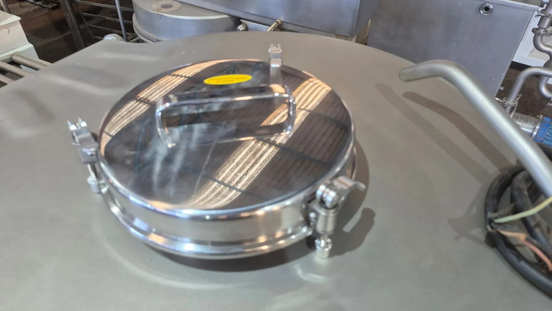 moedor-temperos-e-ervas-marca-zhejiang-horus-appliance-co-modelo-hr-50-b