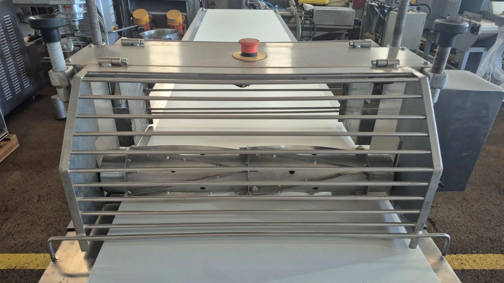 mesa-corte-cortadora-de-massas-largura-520-mm-marca-eco