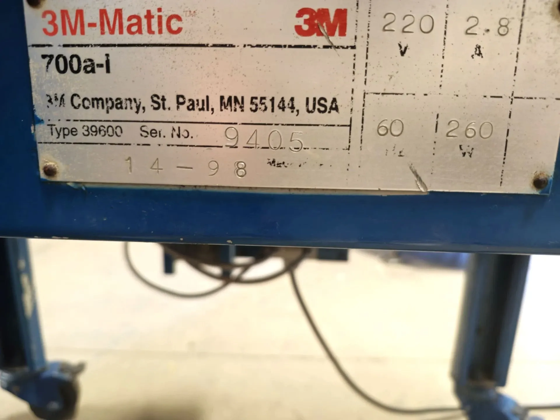 fechadora-seladora-de-caixa-de-papelao-marca-3m-matic-modelo-matic-700a-i