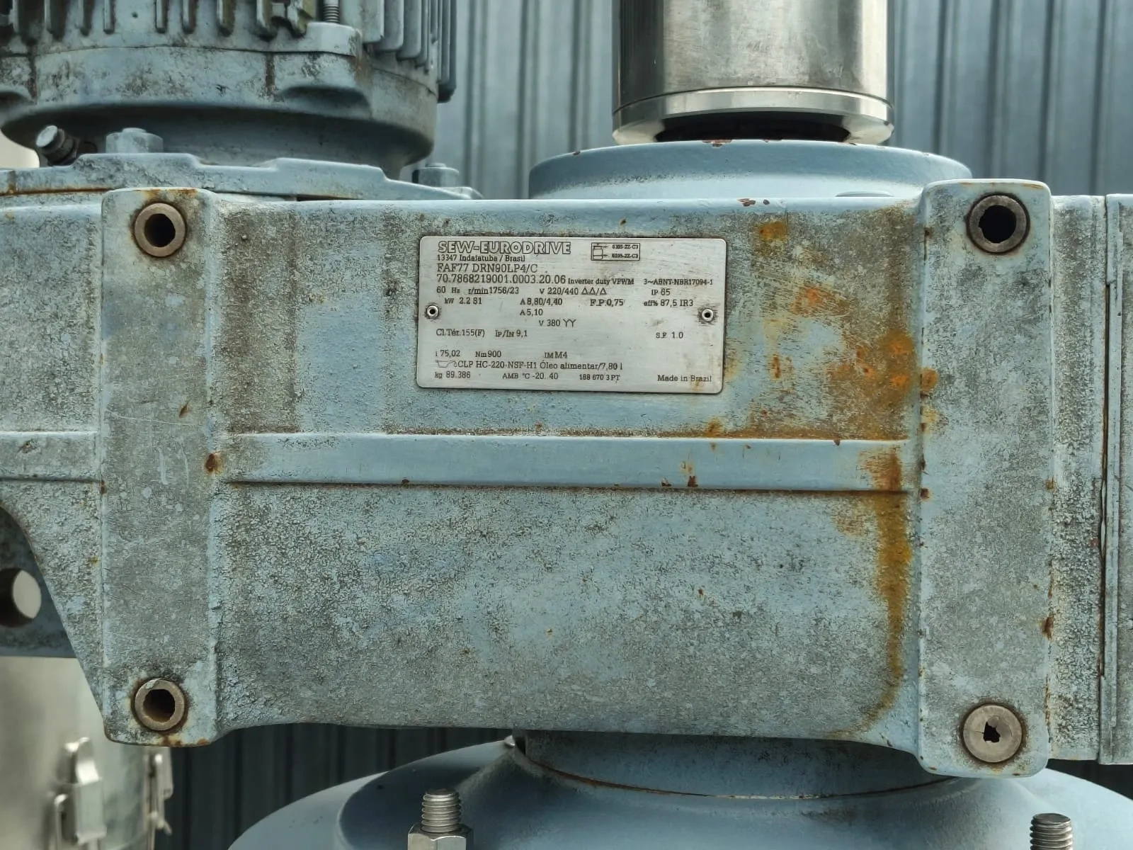 tanque-reator-misturador-encamisado-em-aco-inox-304-l