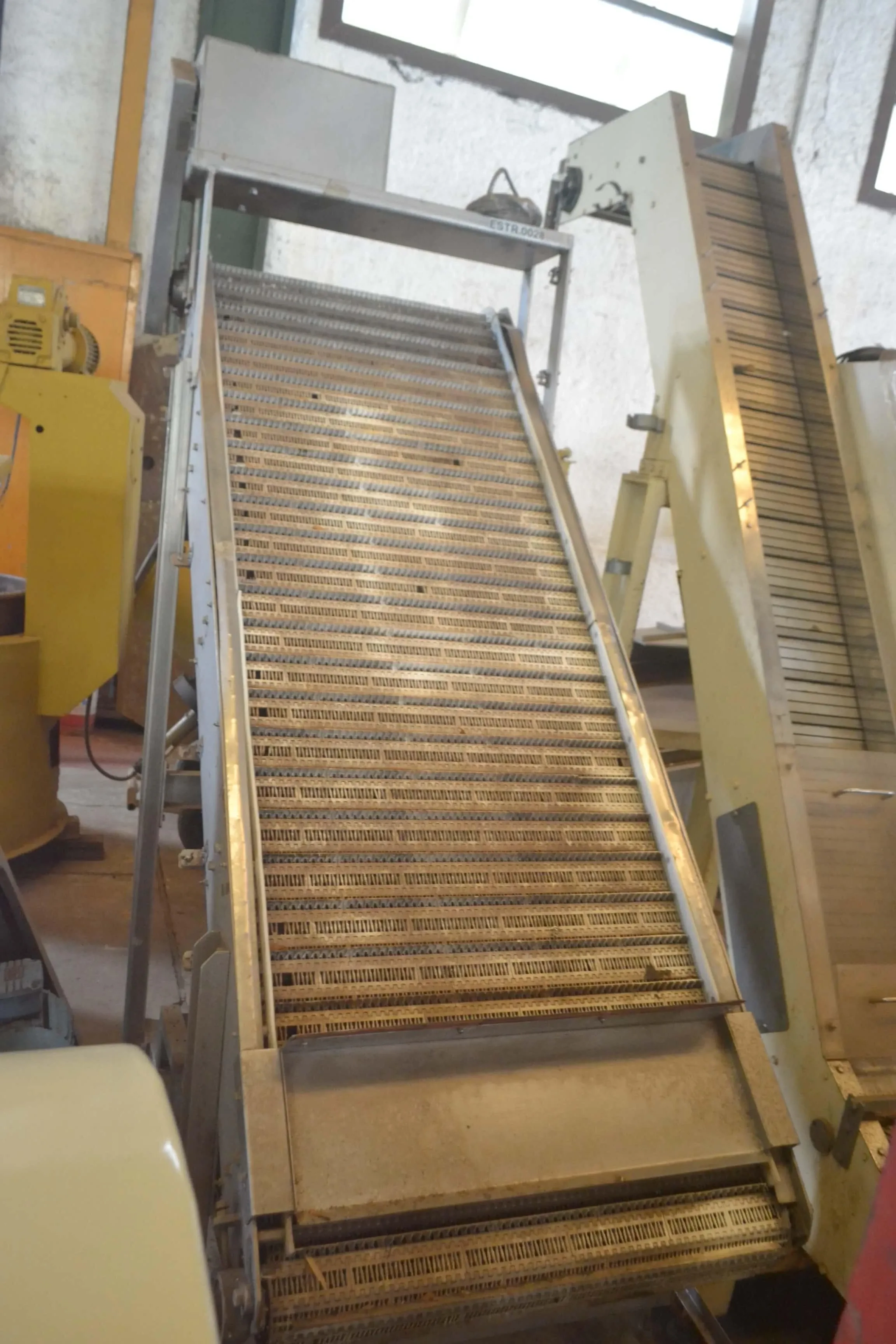 esteira-elevatoria-800-x-2200-mm