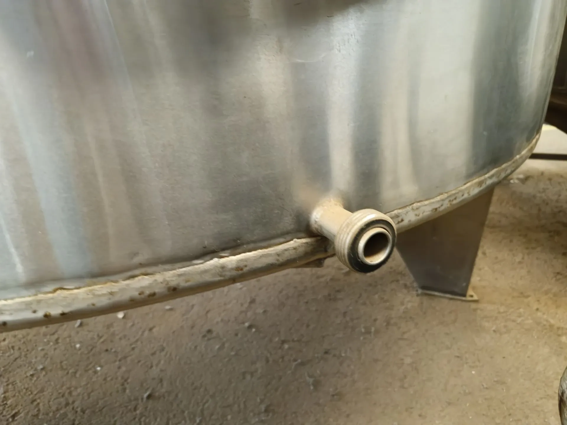 tanque-reservatorio-em-inox-7-mil-litros