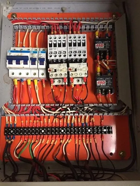 dosadora-de-chocolates-6-bicos