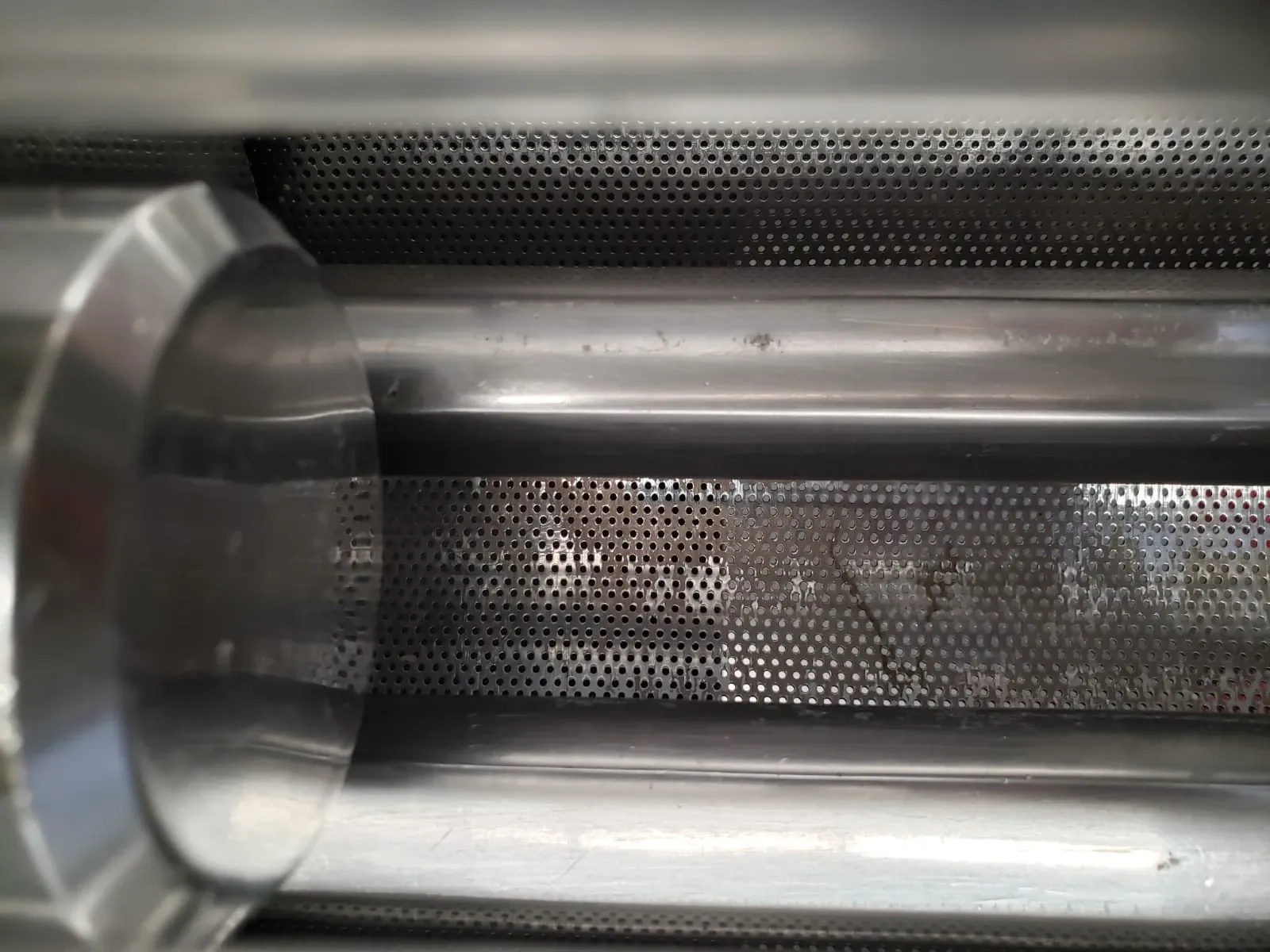 granulador-rotativo-em-aco-inox-para-pos-e-granulados-marca-lemaq