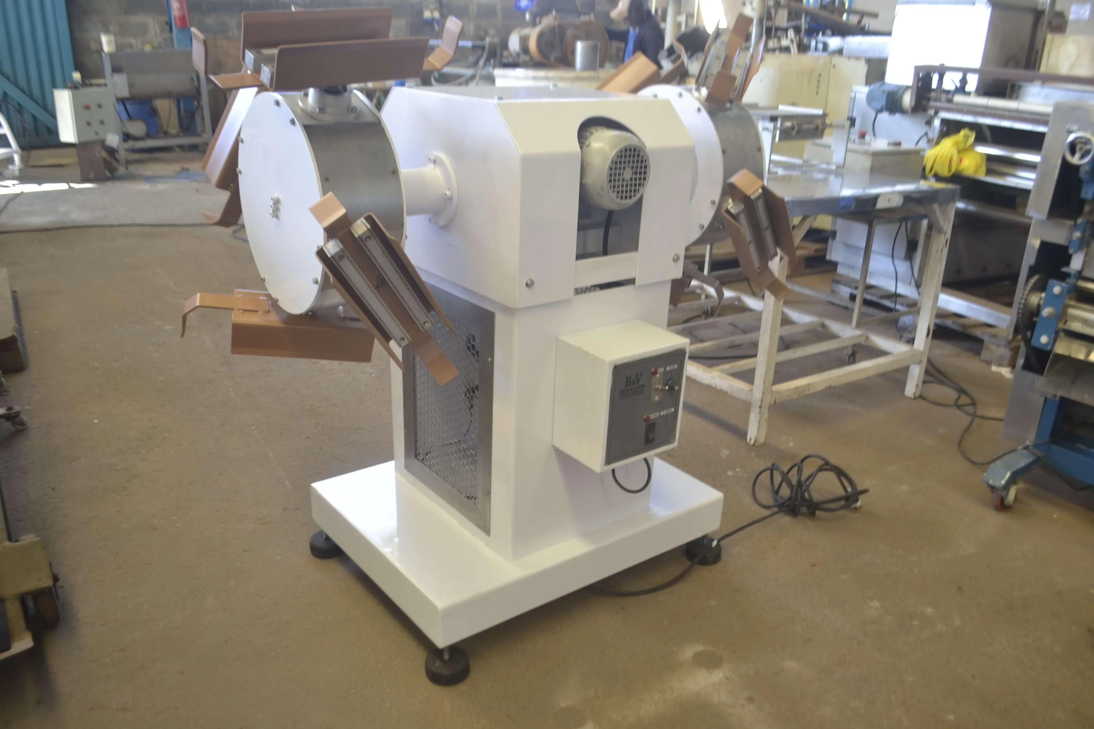 centrifuga-de-ovos-de-pascoa-8-livros-marca-bortoleto-vicente