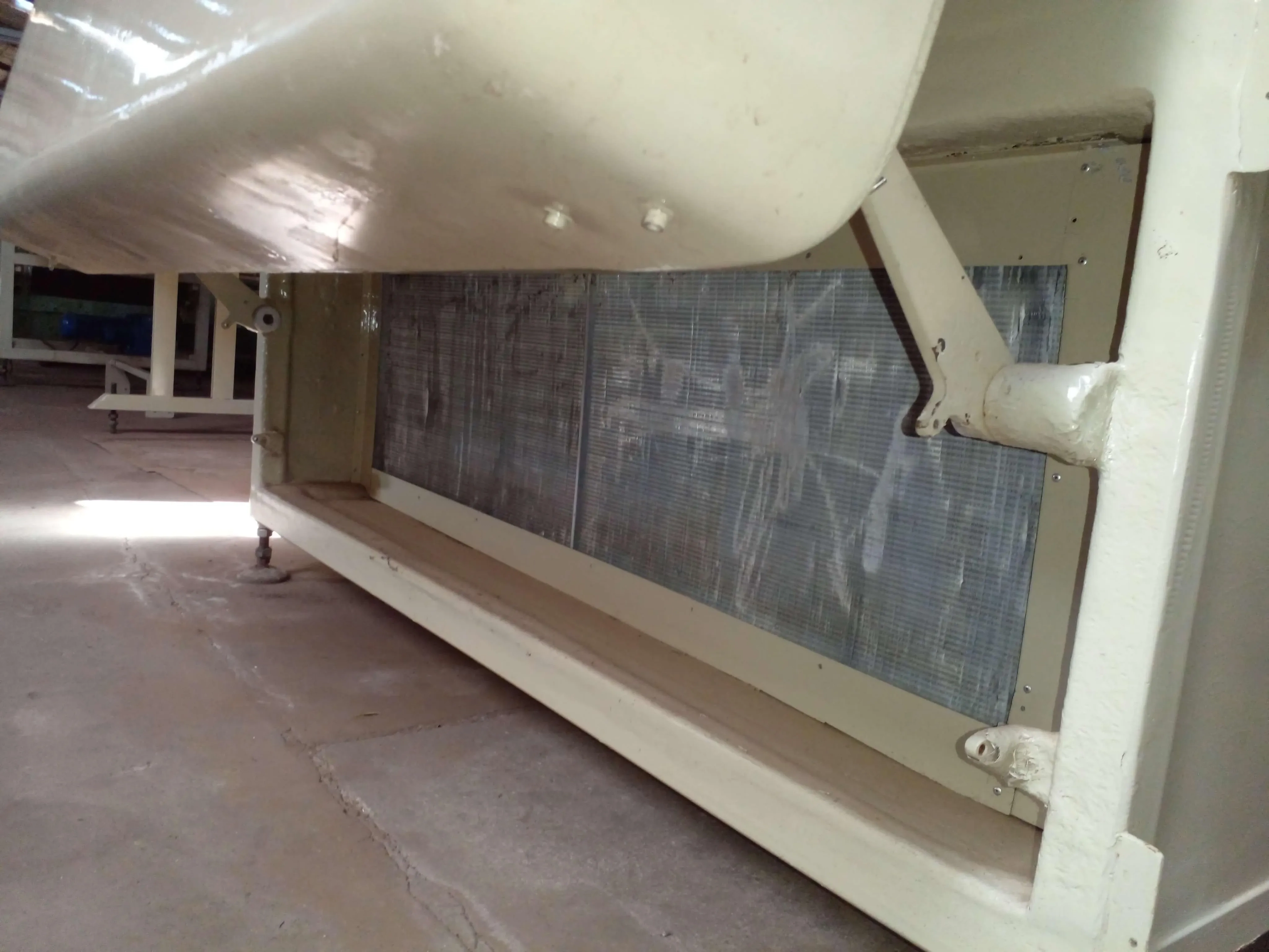 tunel-de-resfriamento-para-chocolates-marca-hebleimar