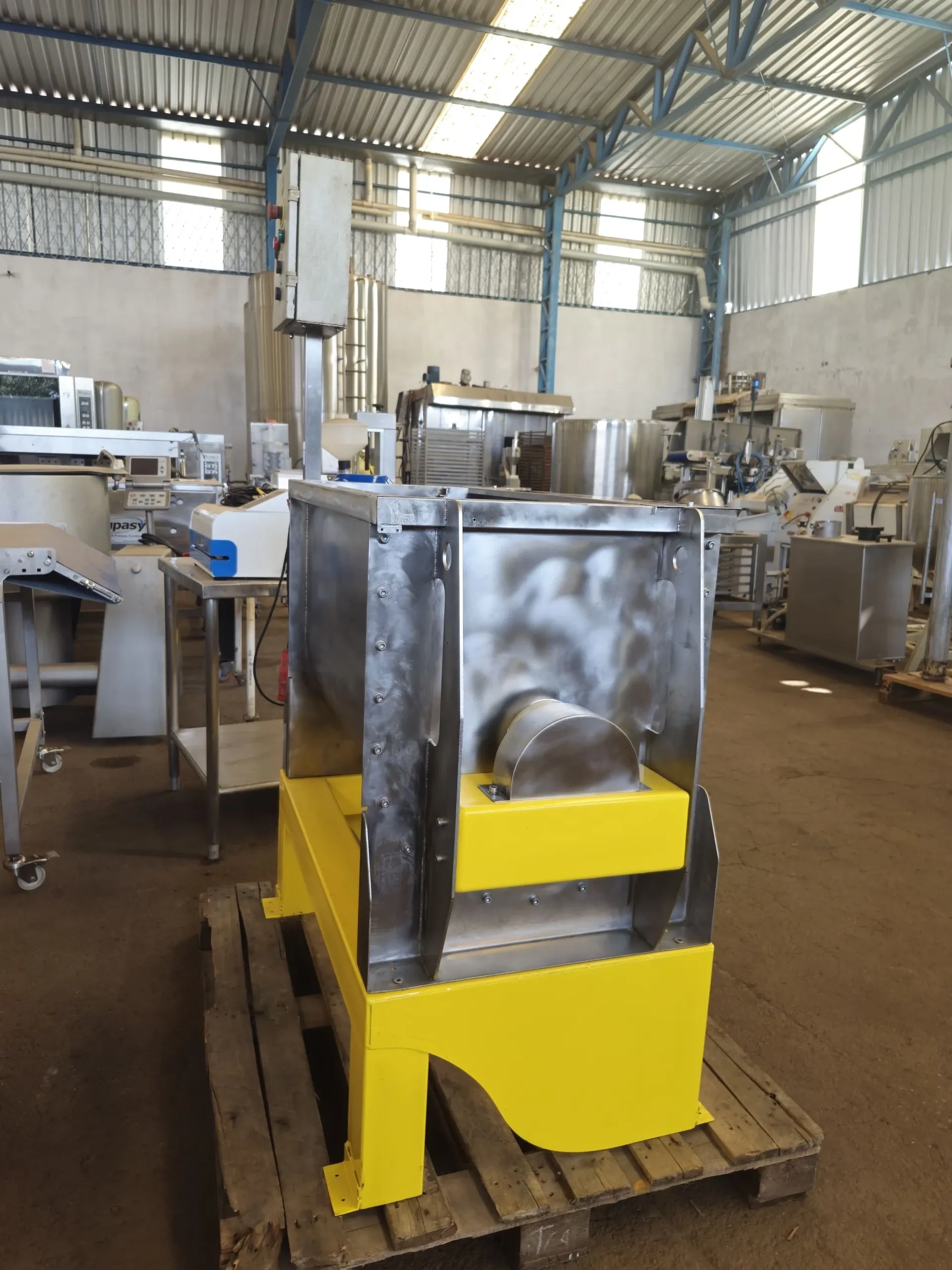 misturador-de-pas-horizontal-em-aco-inox-marca-bravaeco