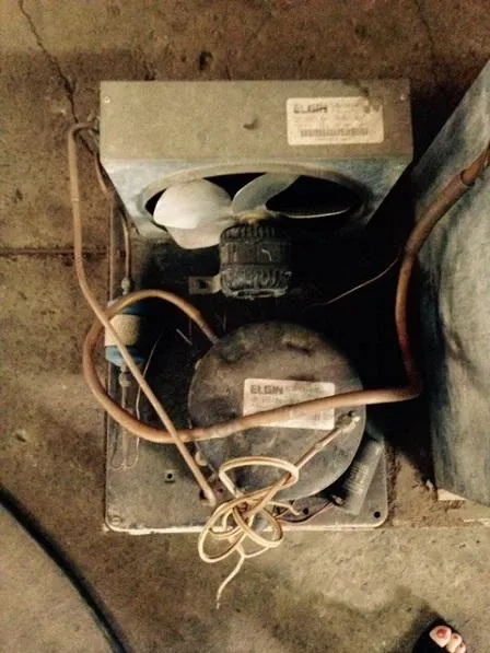 mesa-com-sistema-de-resfriamento