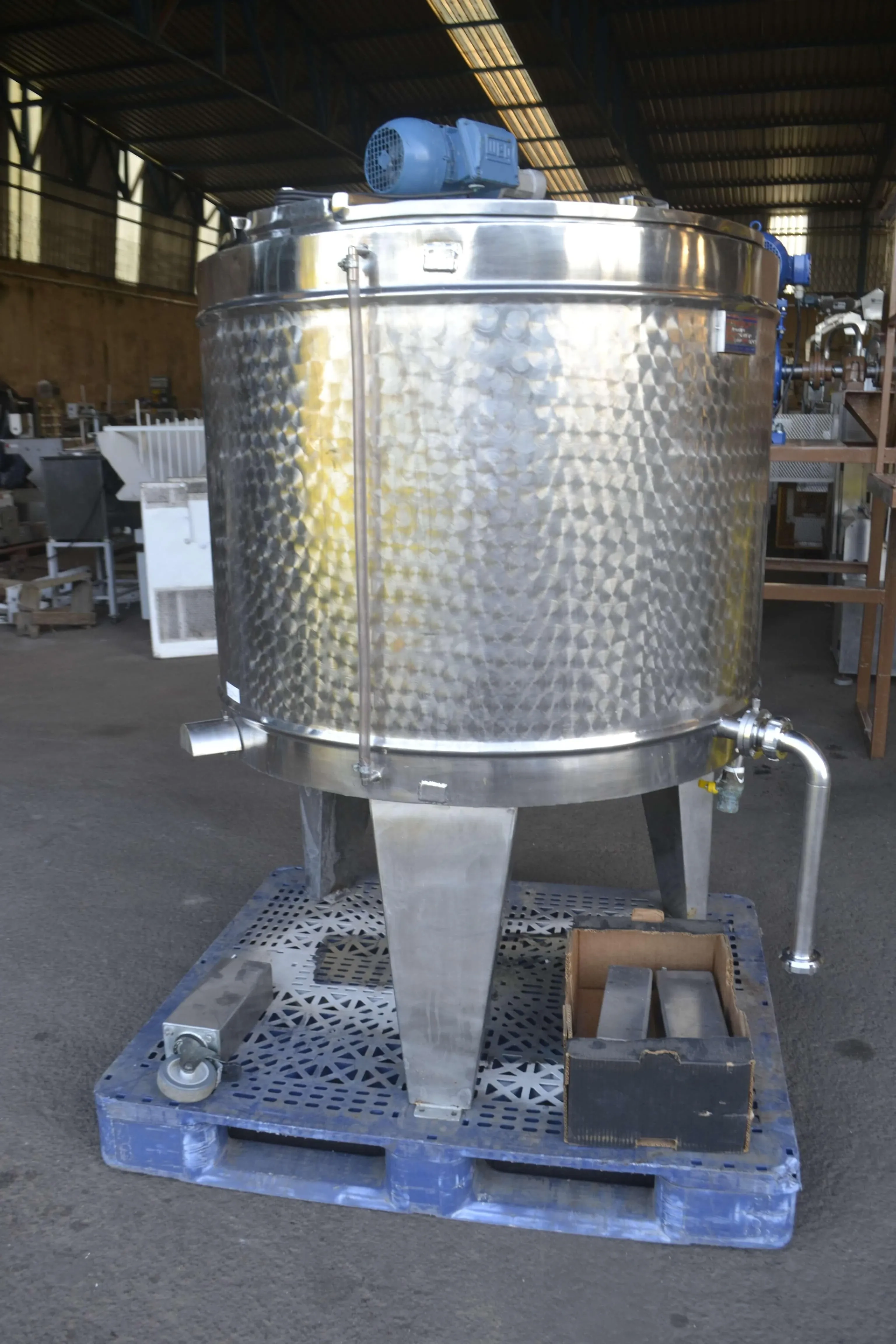 tanque-pasteurizador-para-iogurtes-em-aco-inox-mirainox-500-litros