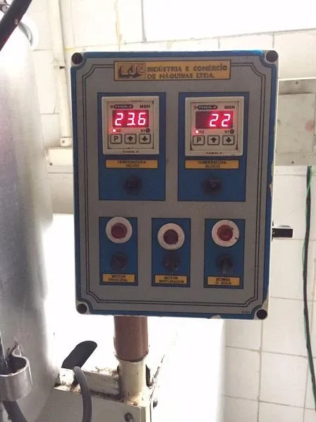 dosadora-de-chocolates-6-bicos