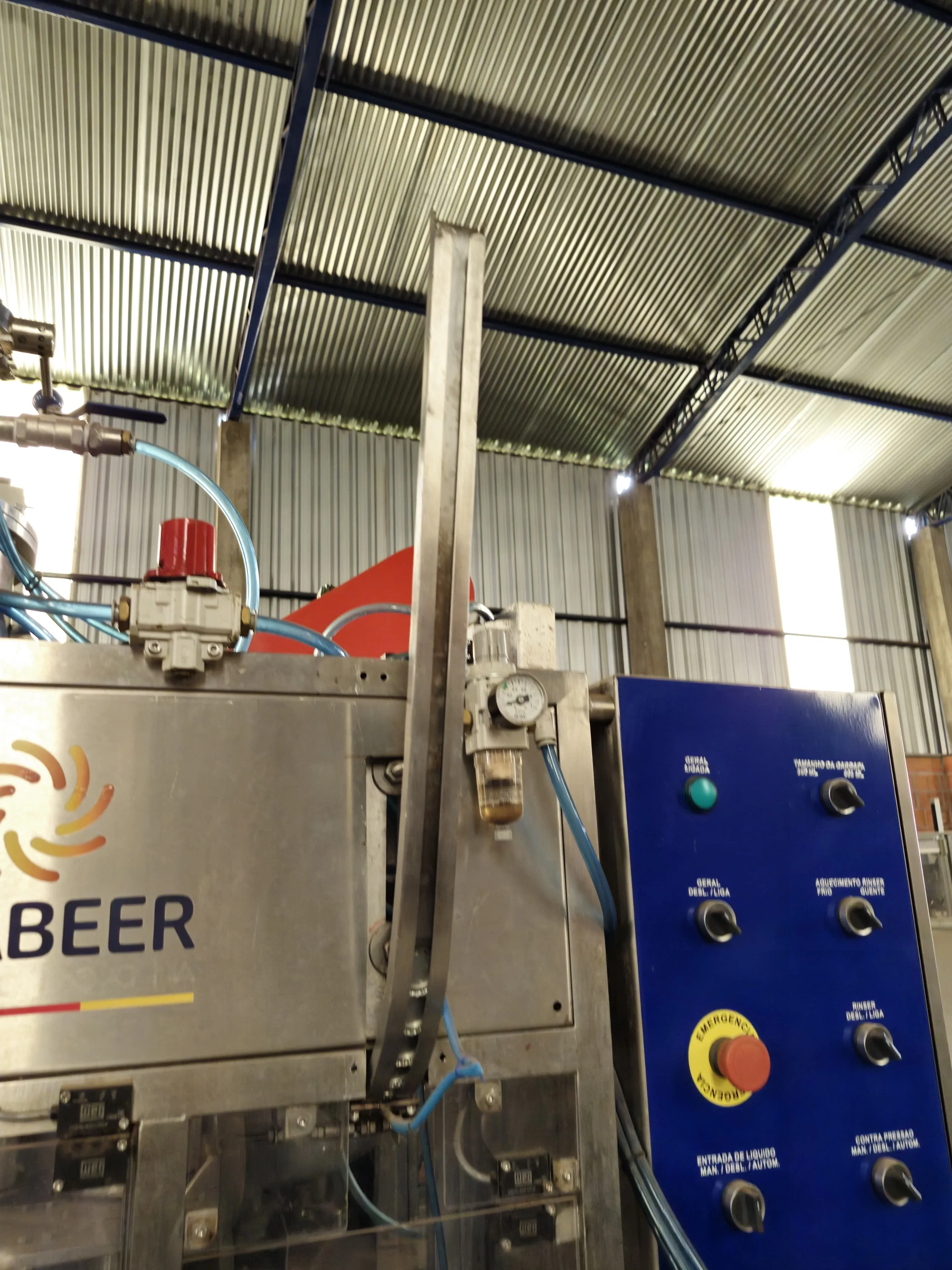 envasadora-tampadora-cerveja-vidro-pet-brabeer