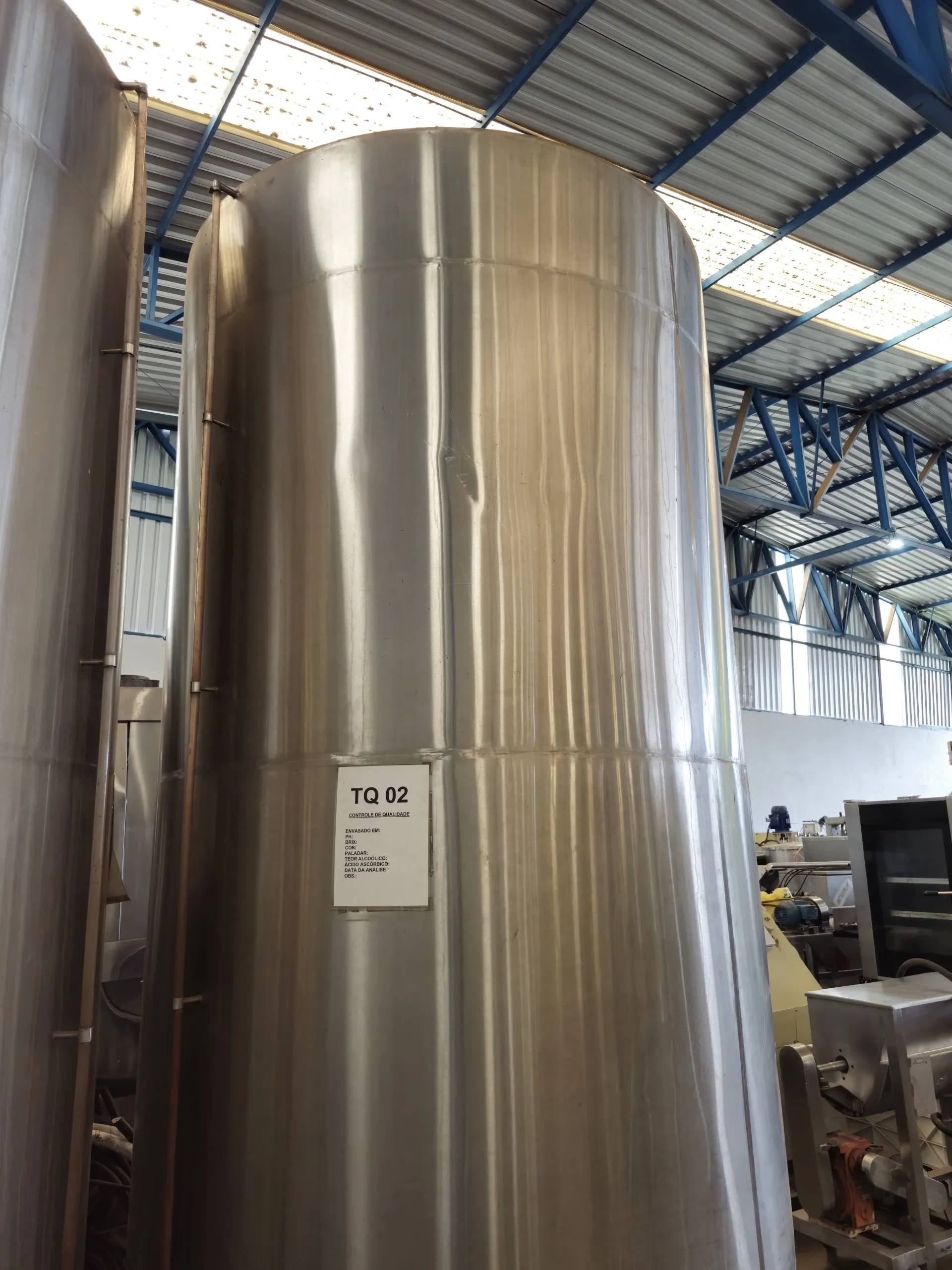 tanque-reservatorio-em-inox-7-mil-litros