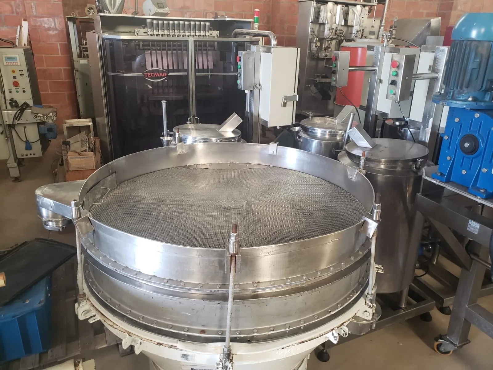 peneira-vibratoria-rotativa-circular-em-aco-inox-marca-mvl